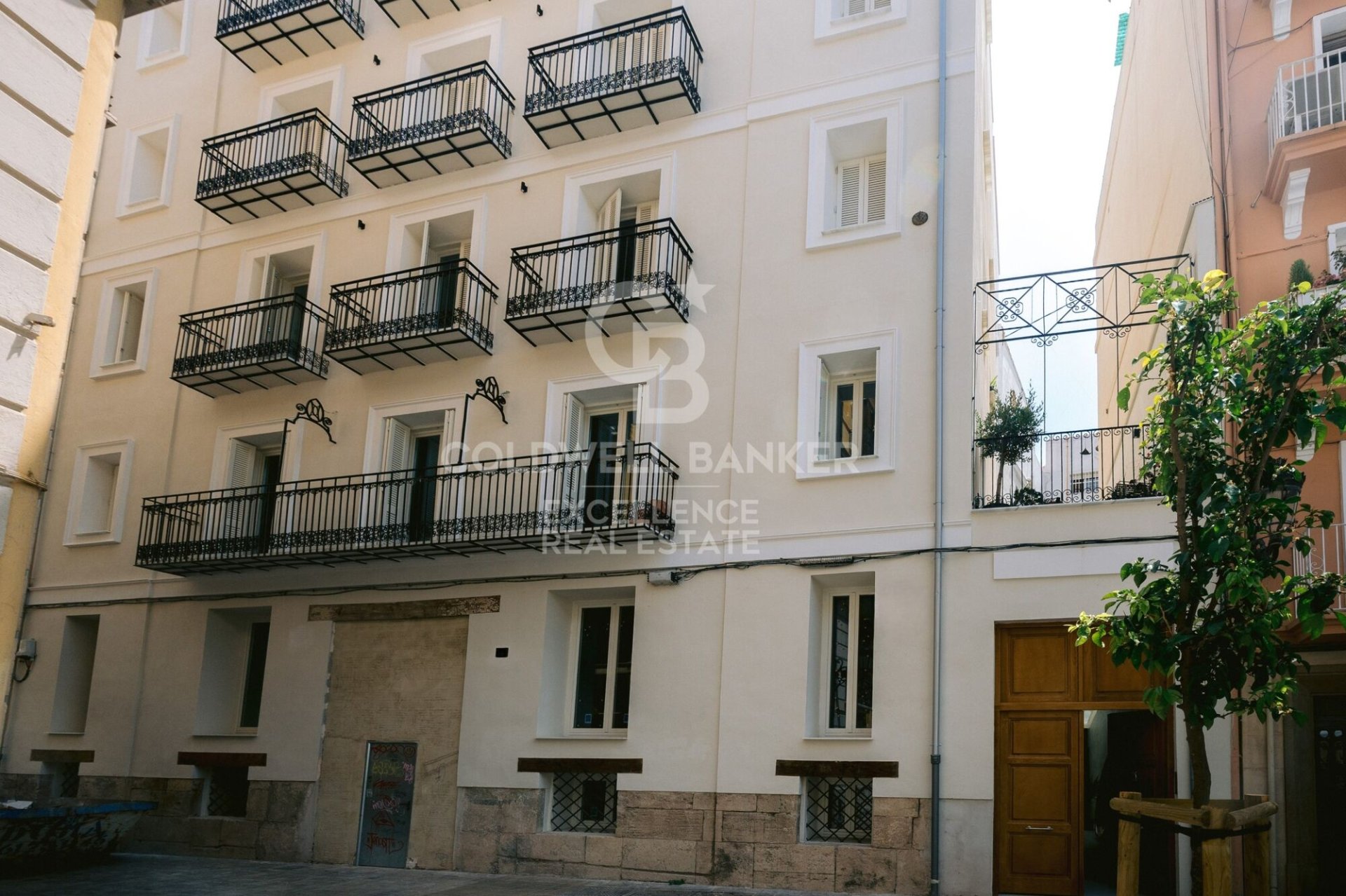 Māja Valencia, Spānijā 5 istabas, 320 m2 Nr. 159945