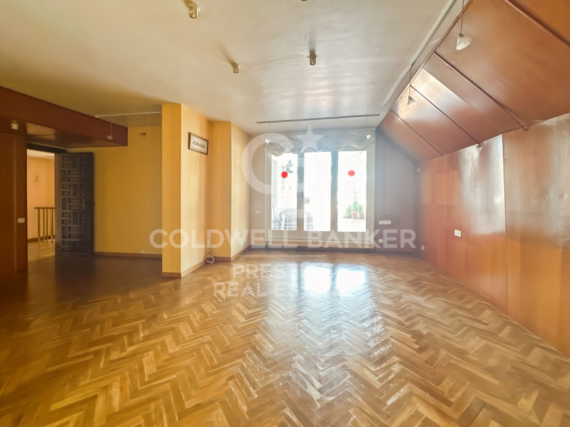 Ático en Barcelona, España 7 dormitorios, 330 m2 No. 159950