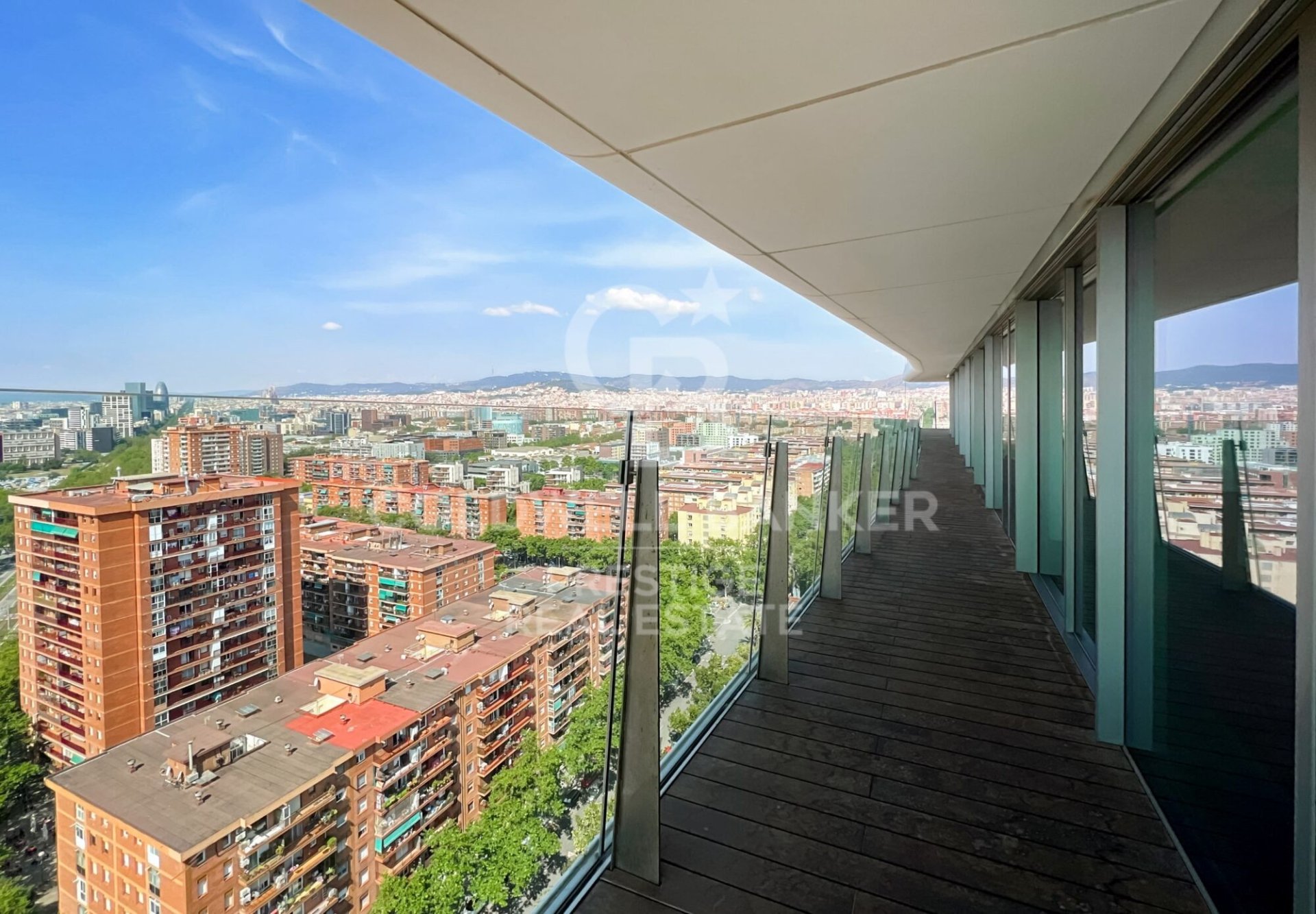 Penthauss Barcelona, Spānijā 4 istabas, 386 m2 Nr. 159948