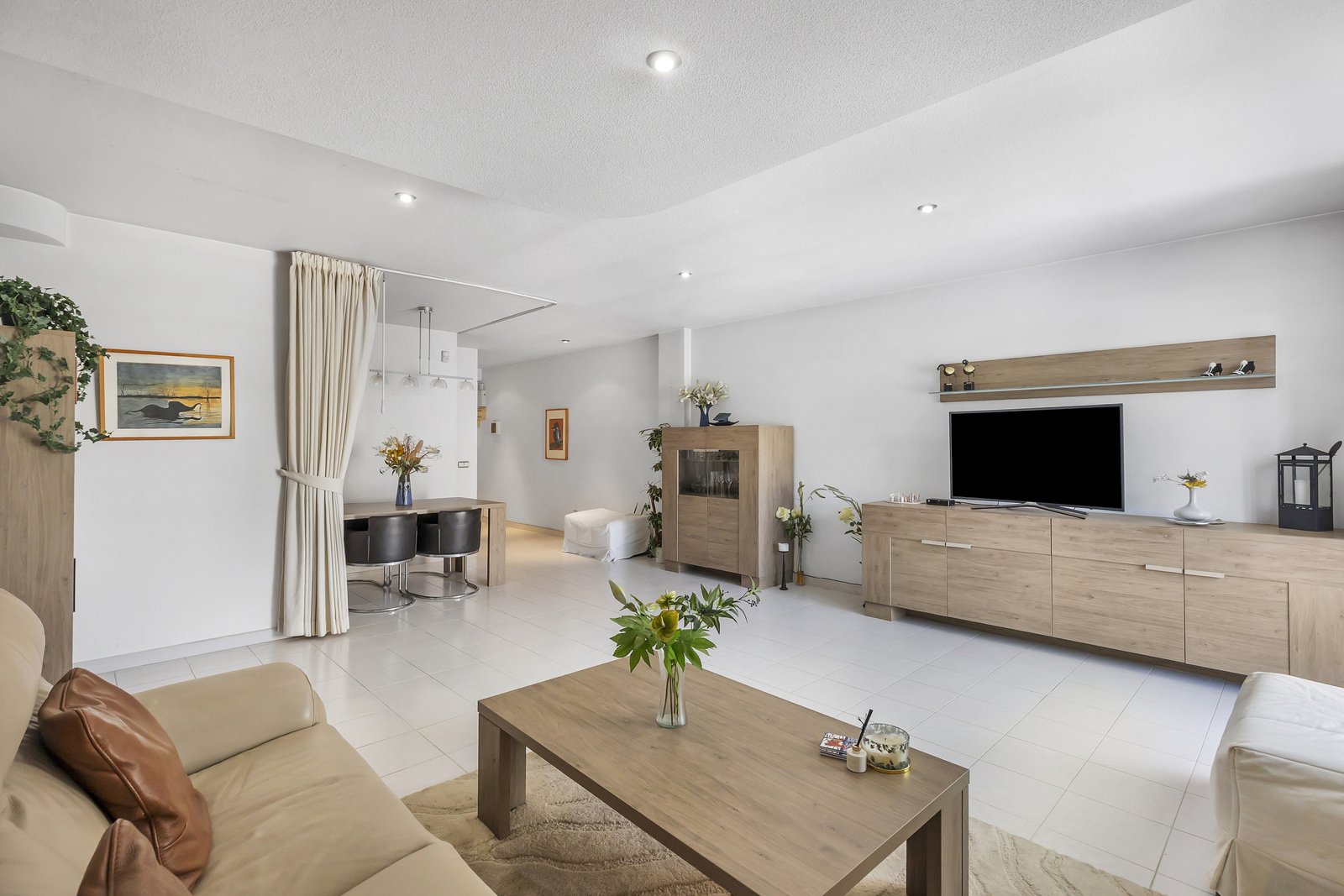 Apartamento en Guardamar del Segura, Alicante, España 2 dormitorios, 112 m2 No. 194928