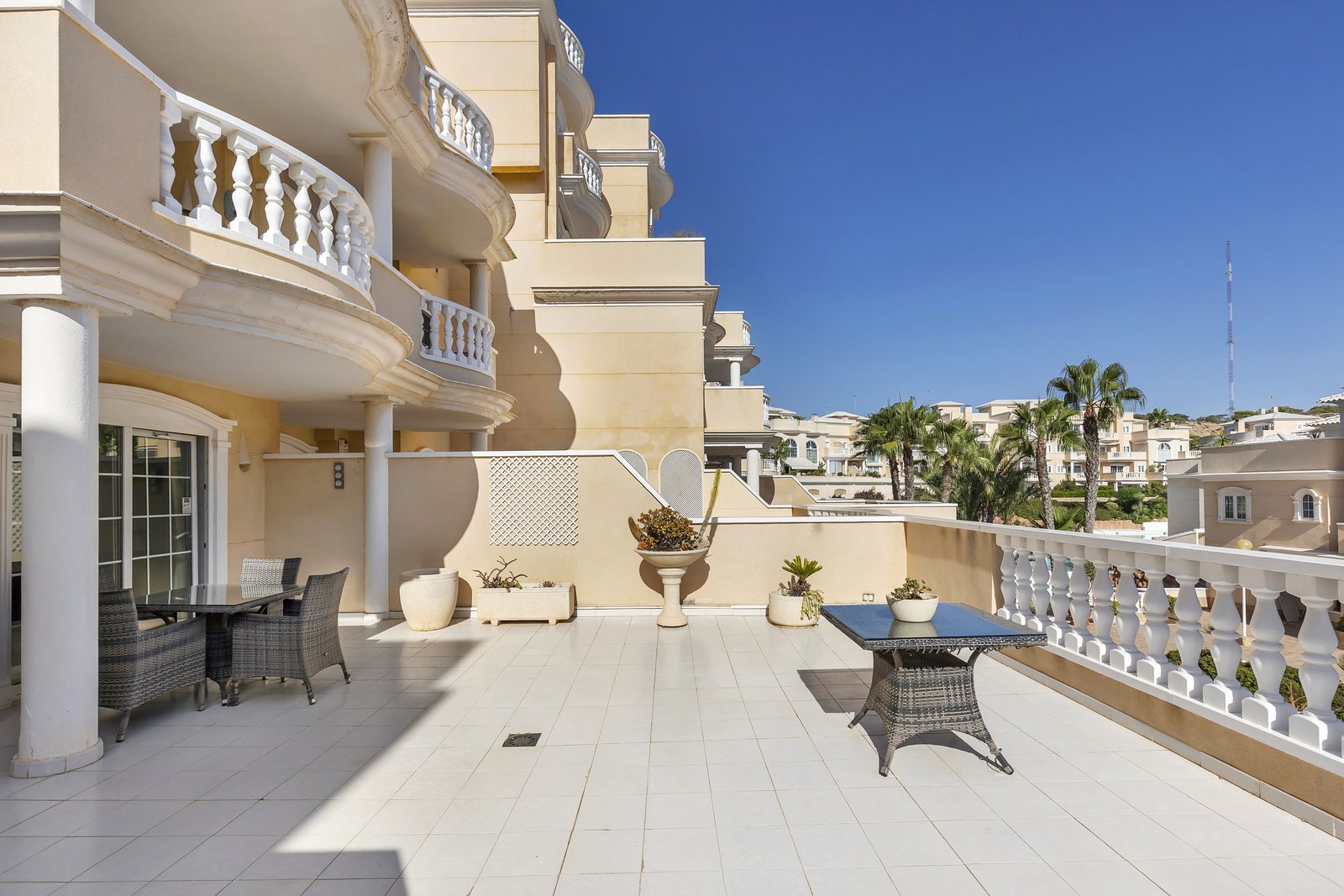 Apartamento en Guardamar del Segura, Alicante, España 2 dormitorios, 112 m2 No. 194928
