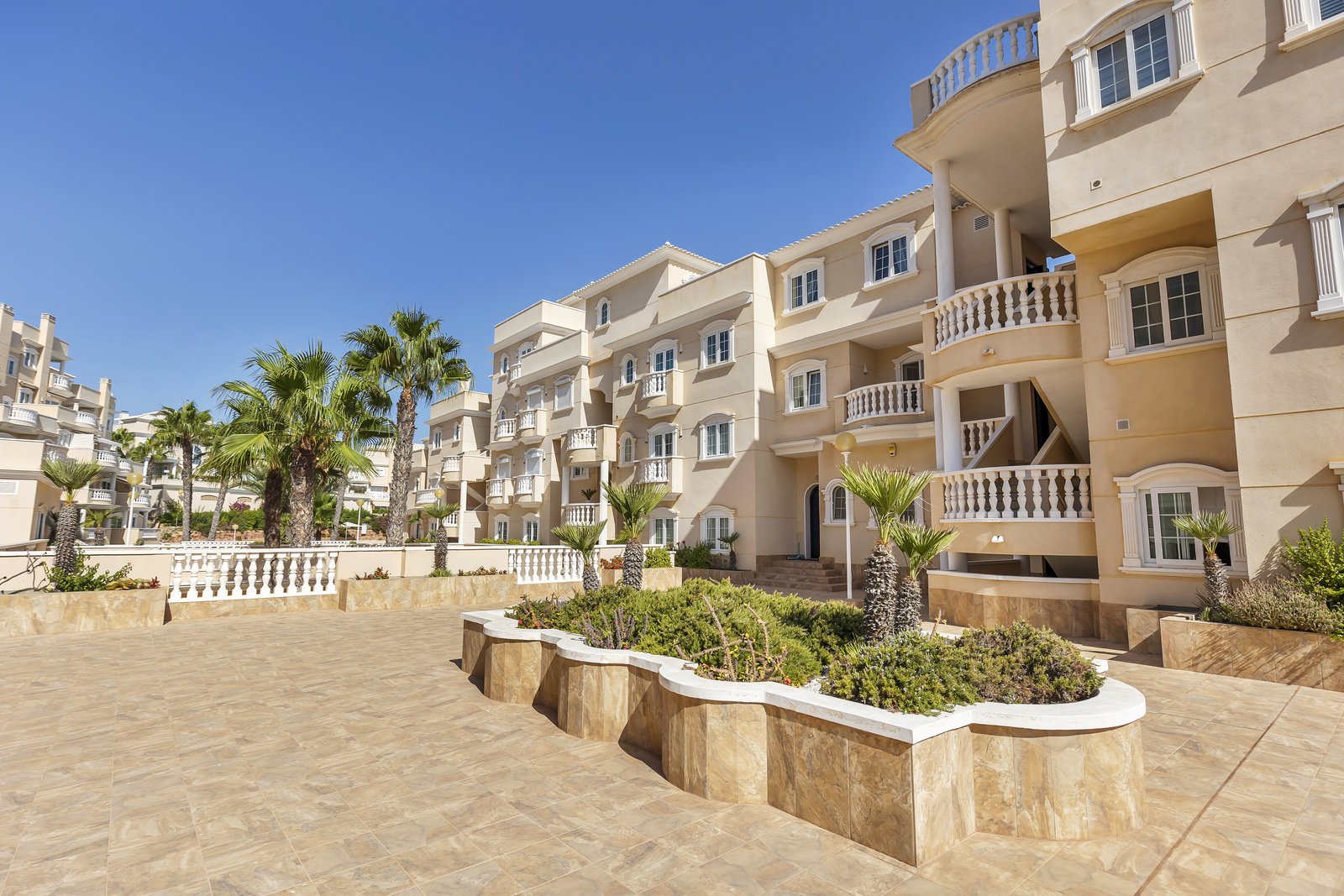 Apartamento en Guardamar del Segura, Alicante, España 2 dormitorios, 112 m2 No. 194928