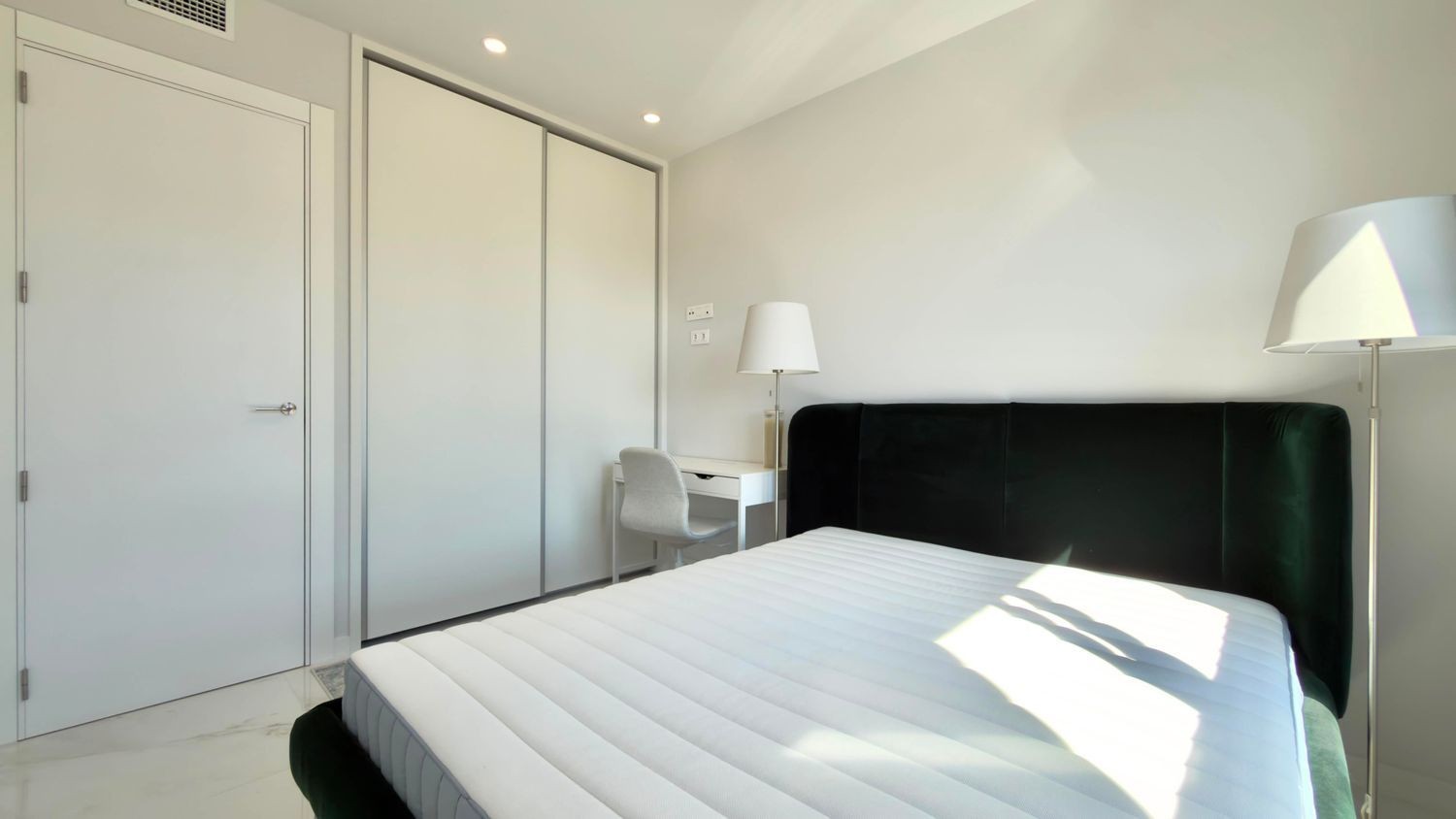 Apartament w Benidorm, Alicante, Hiszpania 3 sypialnie, 130 mkw. nr 196106