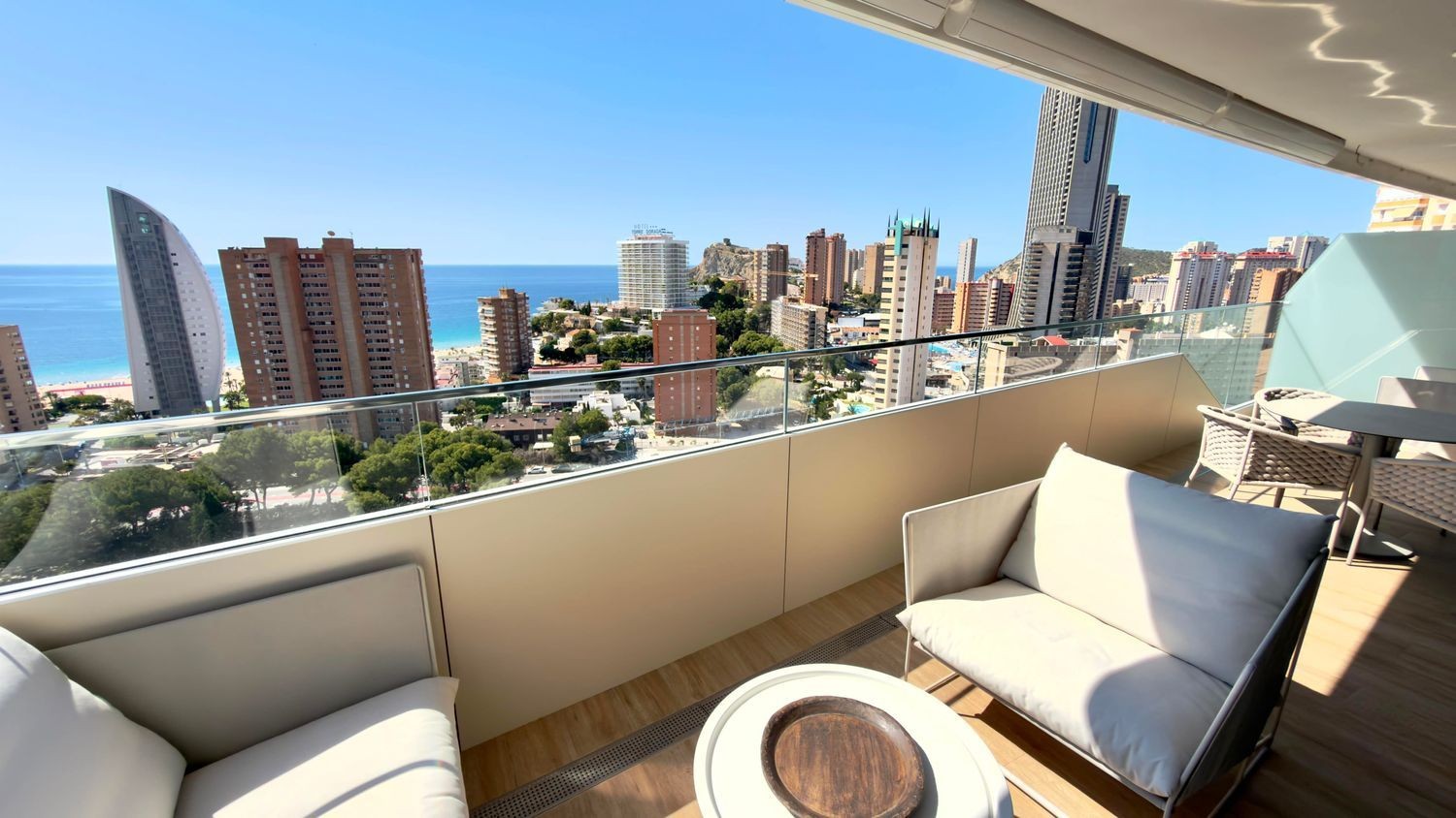 Apartament w Benidorm, Alicante, Hiszpania 3 sypialnie, 130 mkw. nr 196106