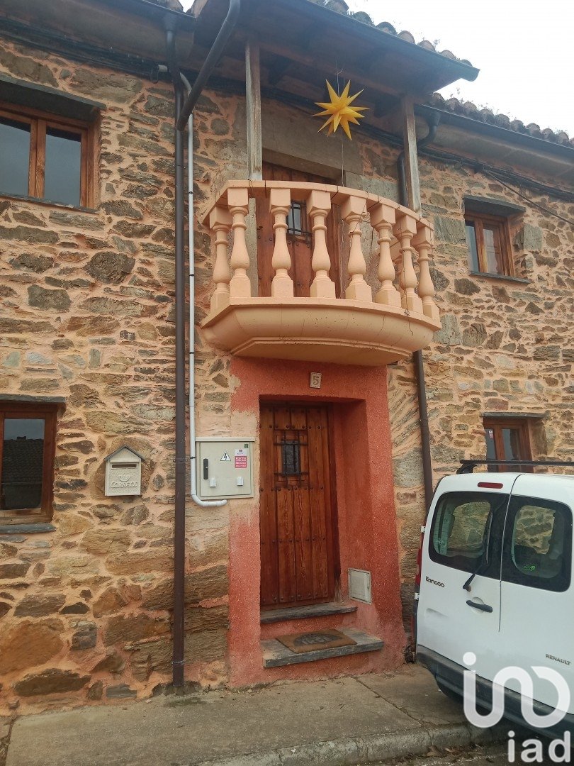 Hus i Alija Del Infantado, Leon, Spanien 6 sovrum, 188 kvm. Nr. 185995
