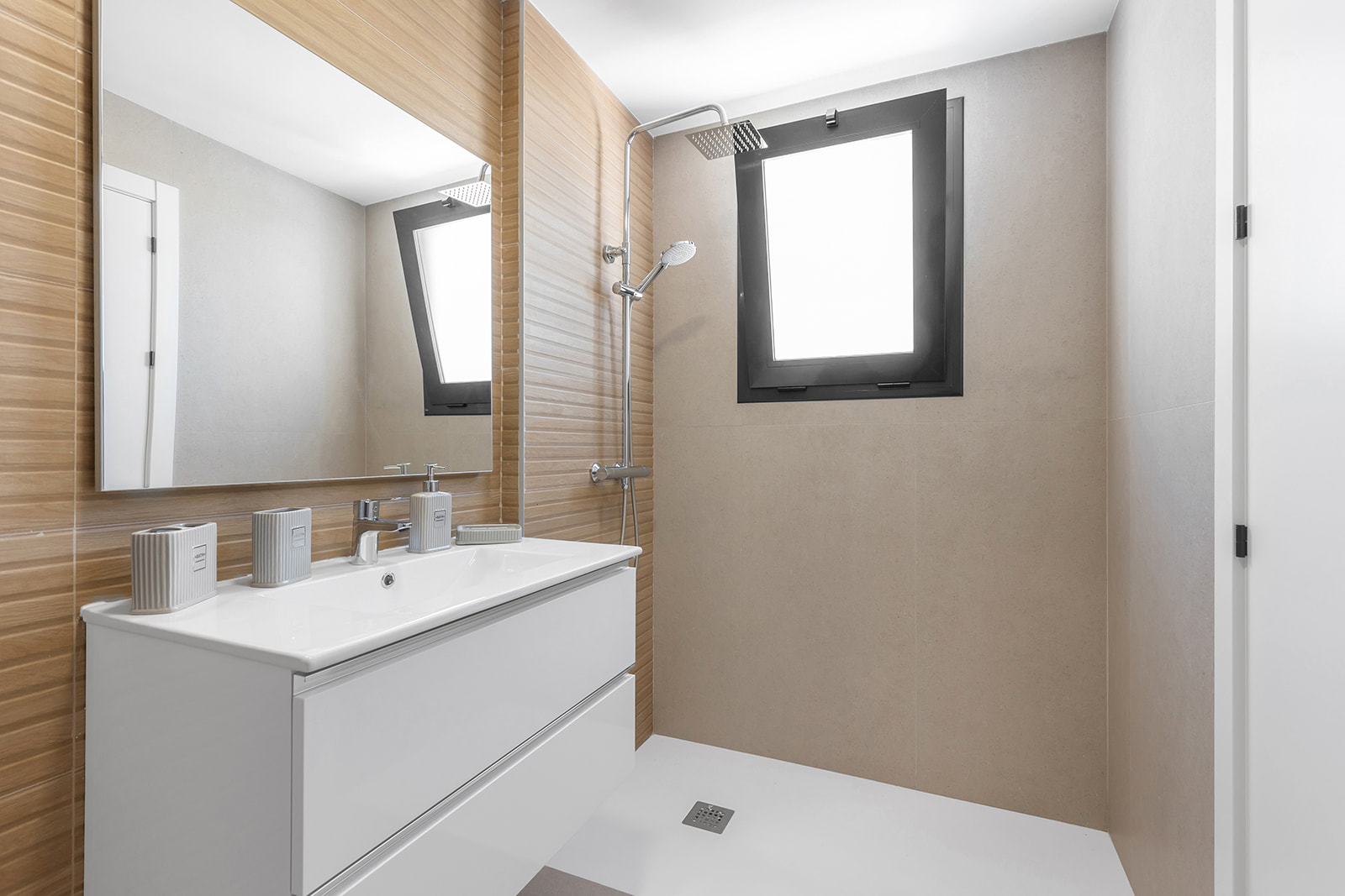 Villetta a schiera a Rafal, Alicante, Spagna 4 camere da letto, 212 mq. N° 163439