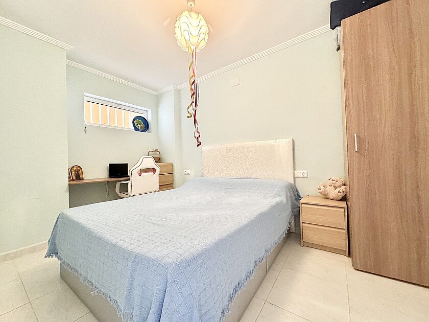 Apartment in Los Arenales Del Sol, Alicante, Spain 2 bedrooms, 85 sq.m. No. 111311