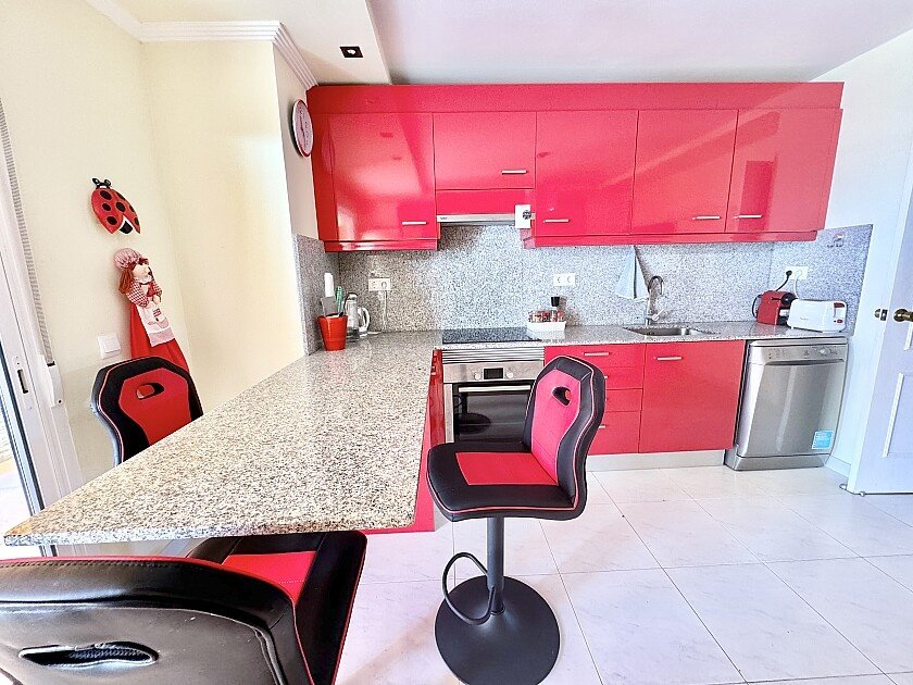 Apartment in Los Arenales Del Sol, Alicante, Spain 2 bedrooms, 85 sq.m. No. 111311