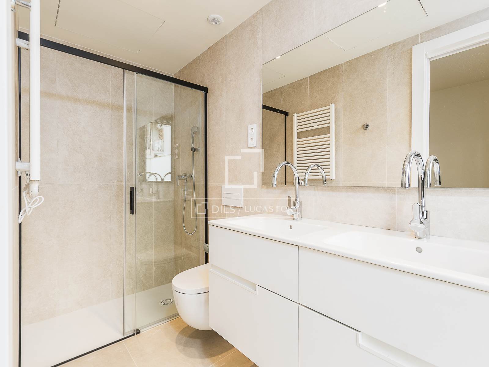 Apartment à Barcelona, Espagne 2 chambres, 94 m2 No. 150779