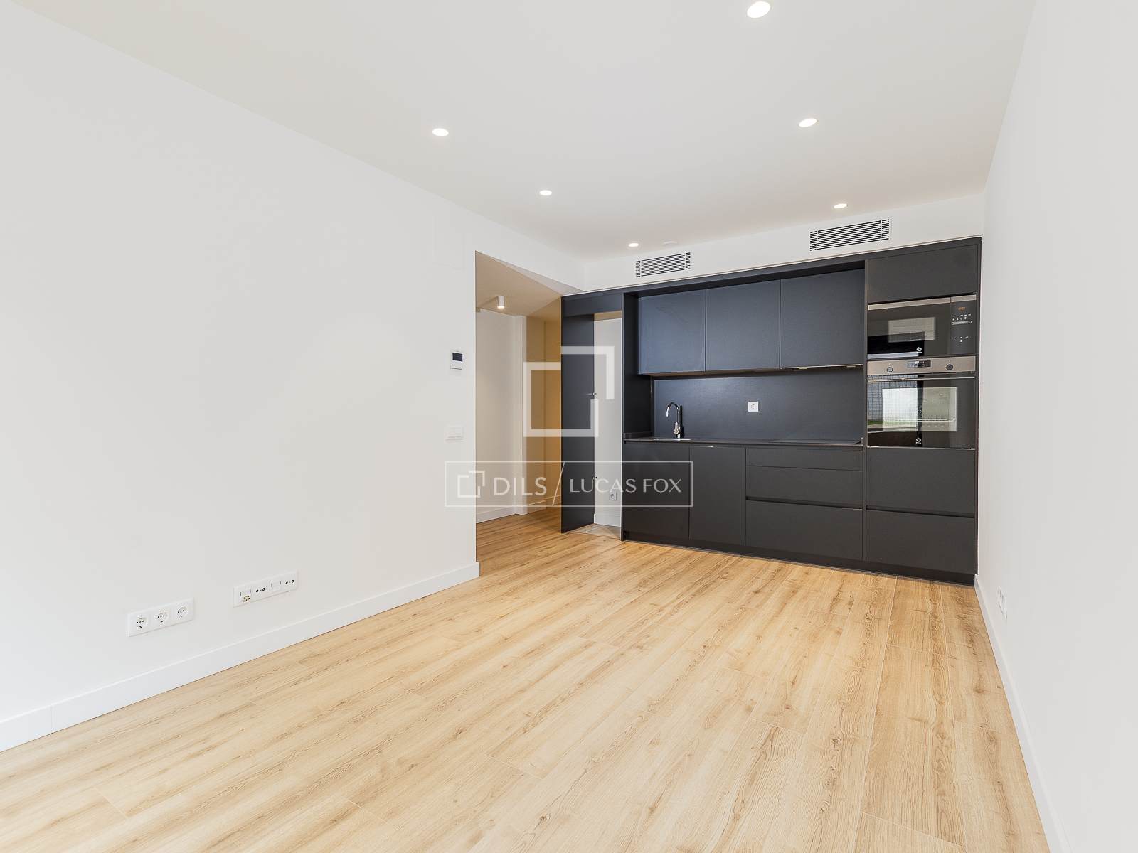 Dzīvoklis Barcelona, Spānijā 2 istabas, 94 m2 Nr. 150778