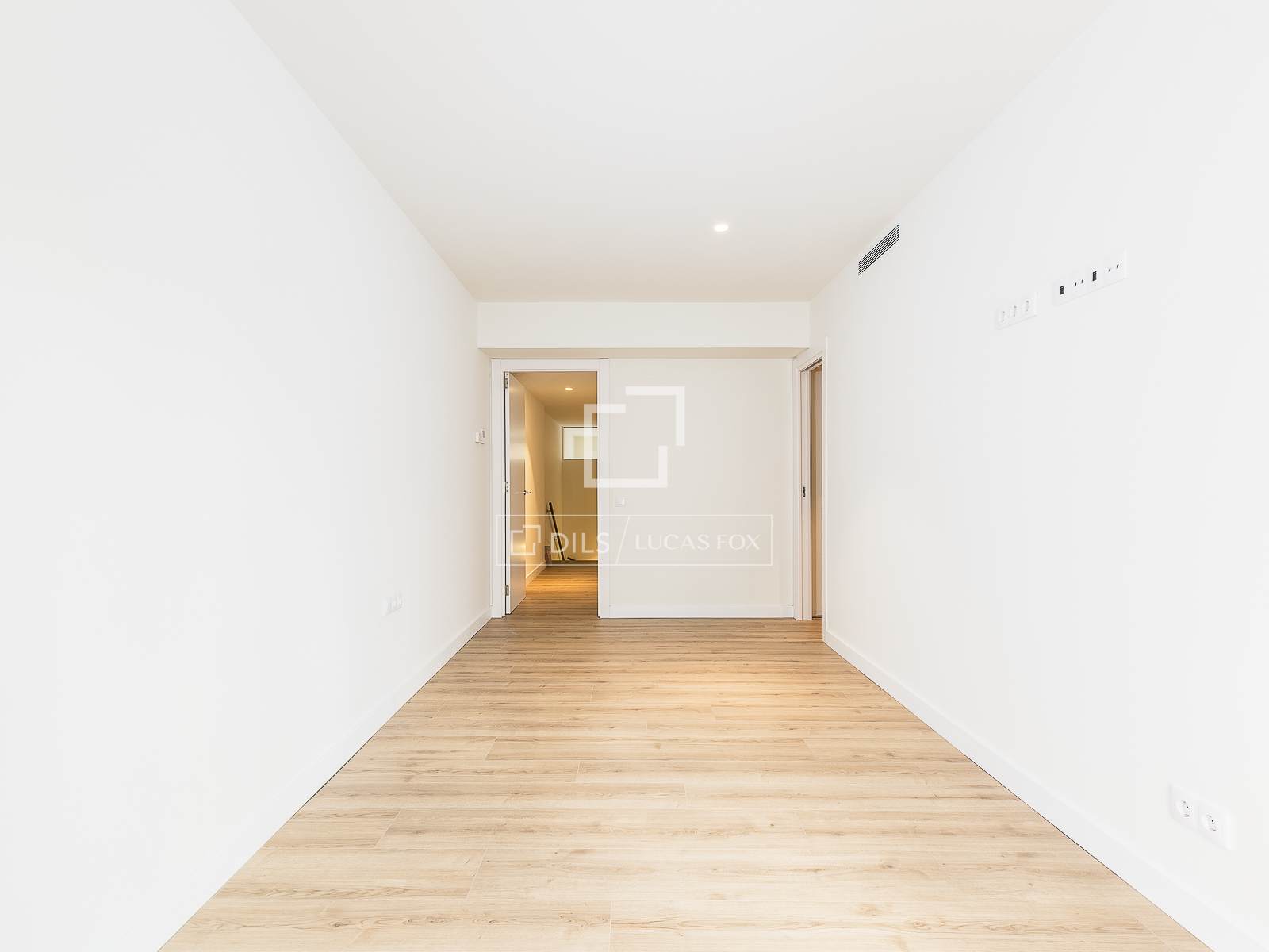 Dzīvoklis Barcelona, Spānijā 2 istabas, 94 m2 Nr. 150778