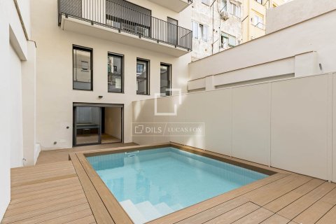 Apartamento en Barcelona, España 2 dormitorios, 94 m2 No. 150778