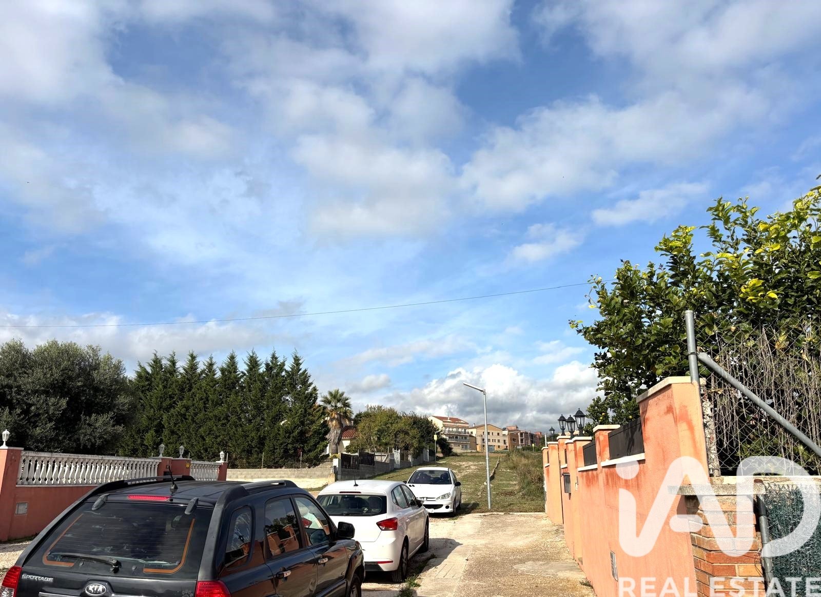 Land plot in Sant Jaume dels Domenys, Tarragona, Spain 400 sq.m. No. 185511