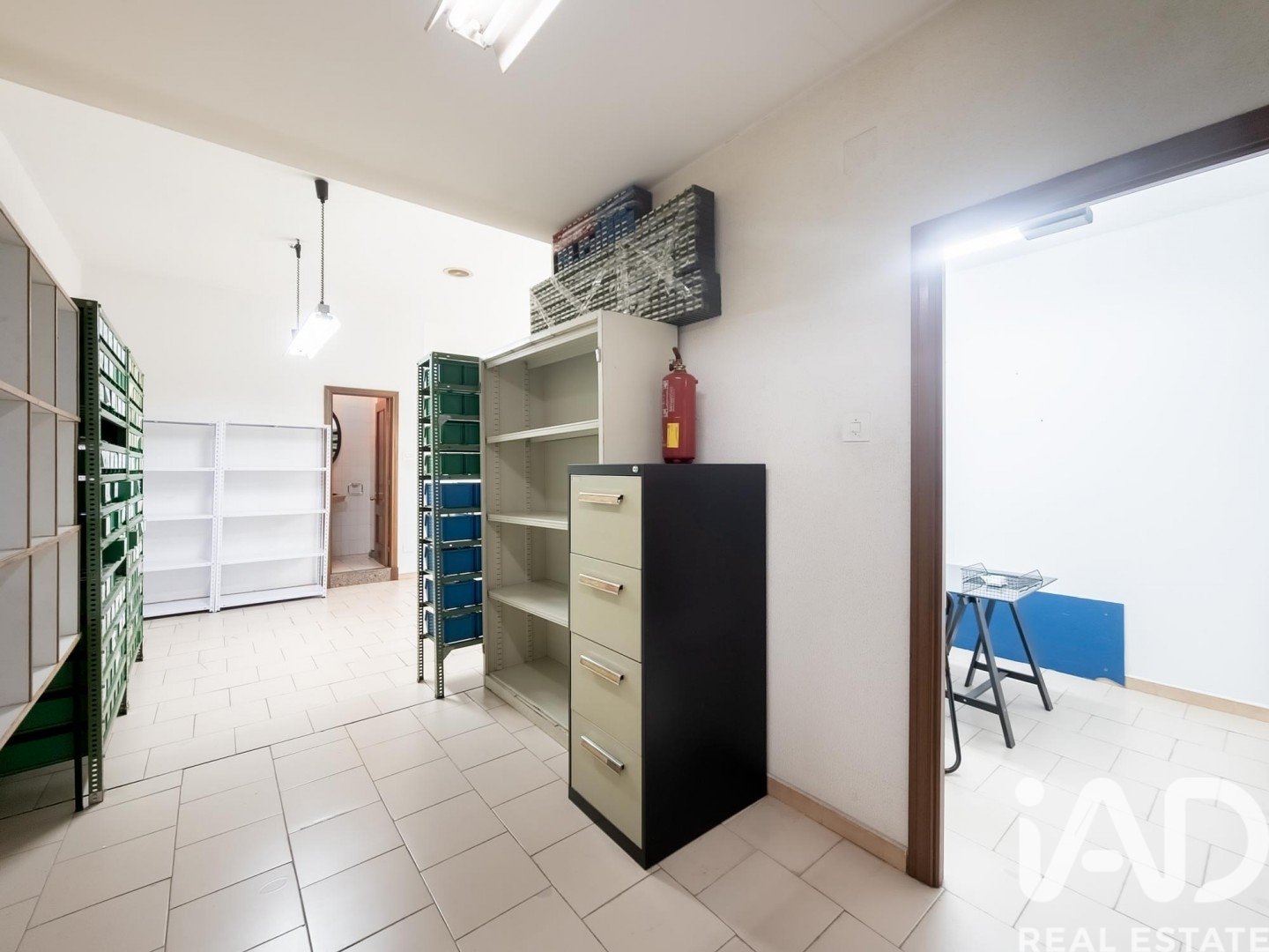 Liikekiinteistö Gijon, Asturias, Espanja 3 makuuhuonetta, 167 m2 No. 185508
