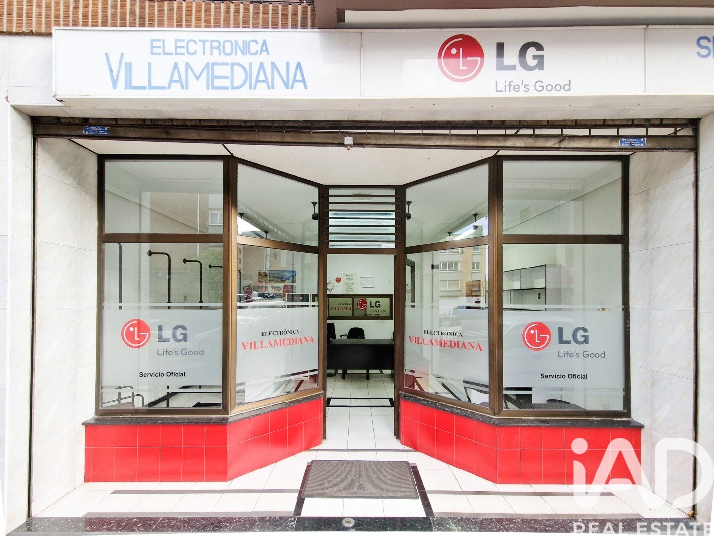 Liikekiinteistö Gijon, Asturias, Espanja 3 makuuhuonetta, 167 m2 No. 185508