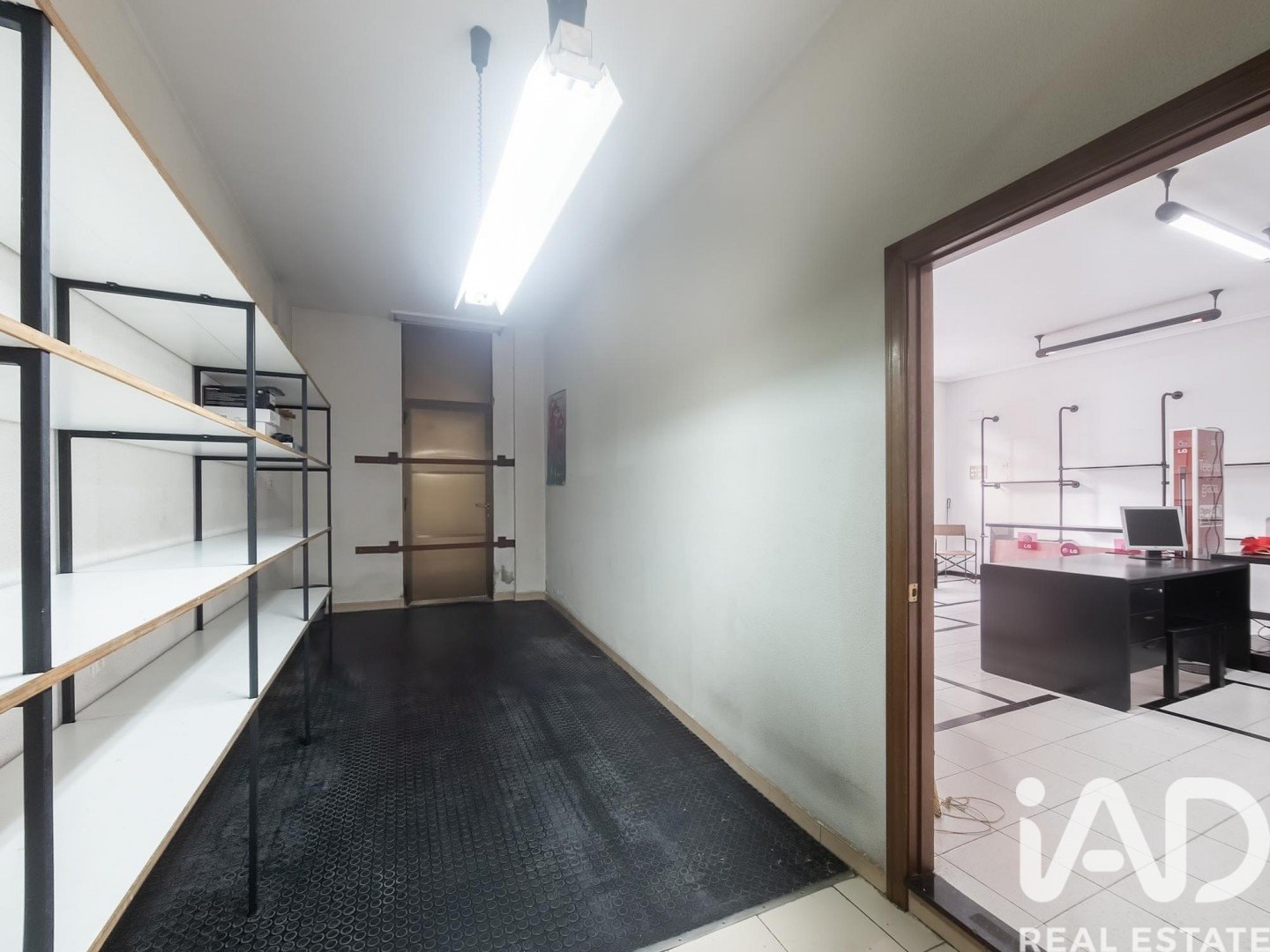 Liikekiinteistö Gijon, Asturias, Espanja 3 makuuhuonetta, 167 m2 No. 185508