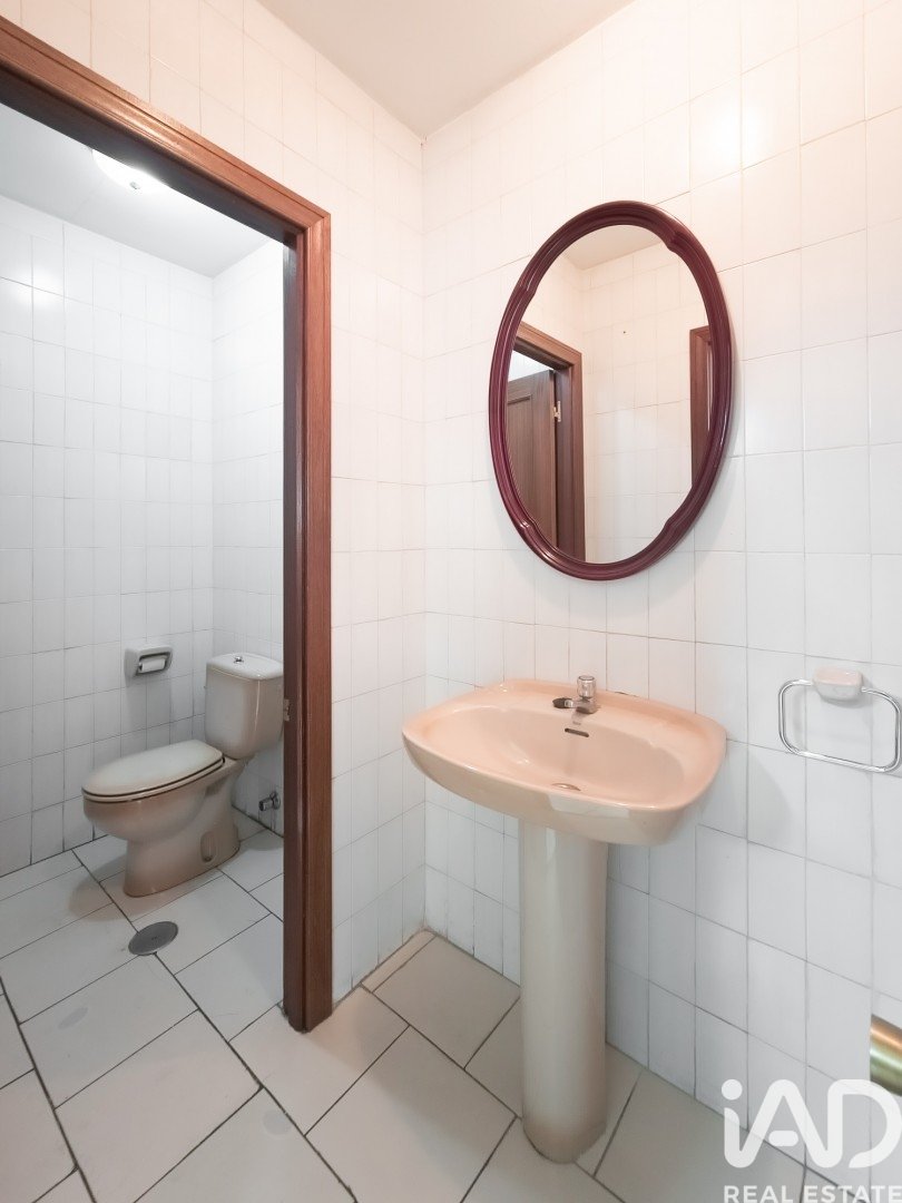 Liikekiinteistö Gijon, Asturias, Espanja 3 makuuhuonetta, 167 m2 No. 185508