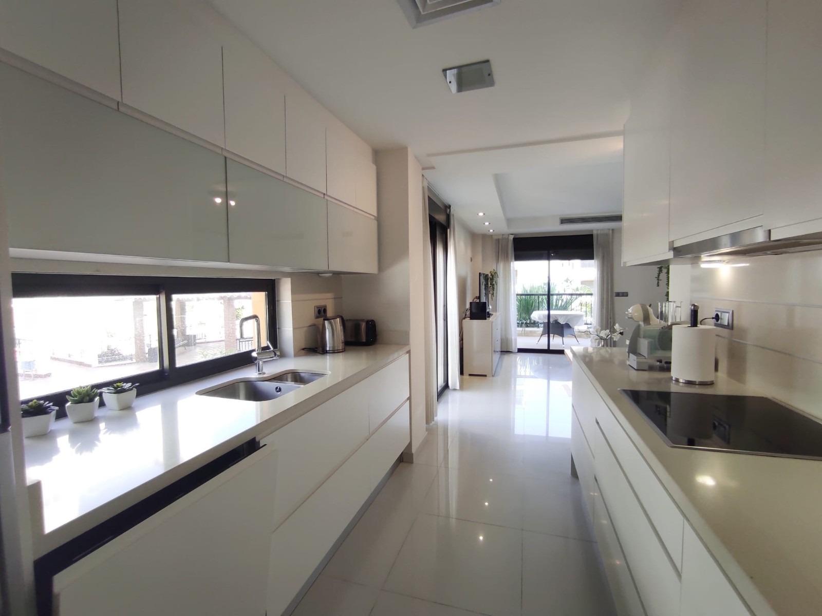 Apartment in Guardamar del Segura, Alicante, Spain 3 bedrooms, 116 sq.m. No. 80166