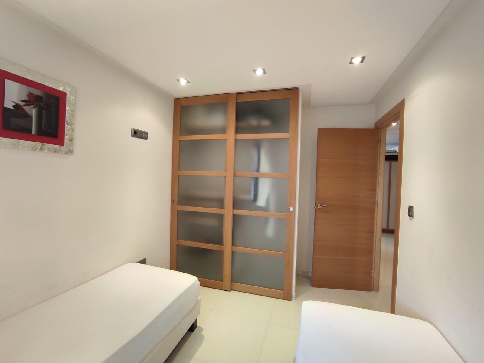 Apartment in Guardamar del Segura, Alicante, Spain 3 bedrooms, 116 sq.m. No. 80166