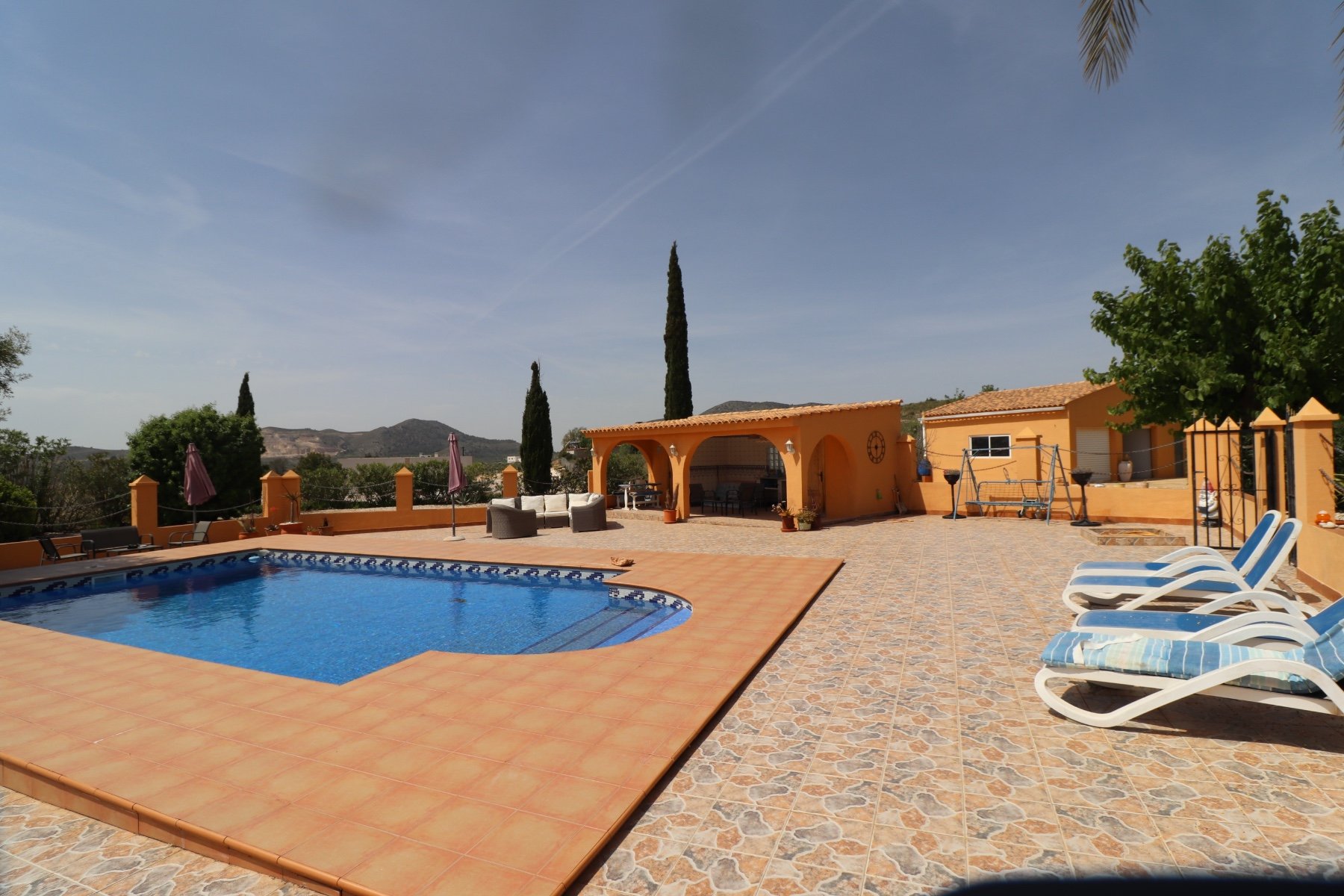 Finca Hondon De Las Nieves, Alicante, Spānijā 5 istabas, 440 m2 Nr. 189184