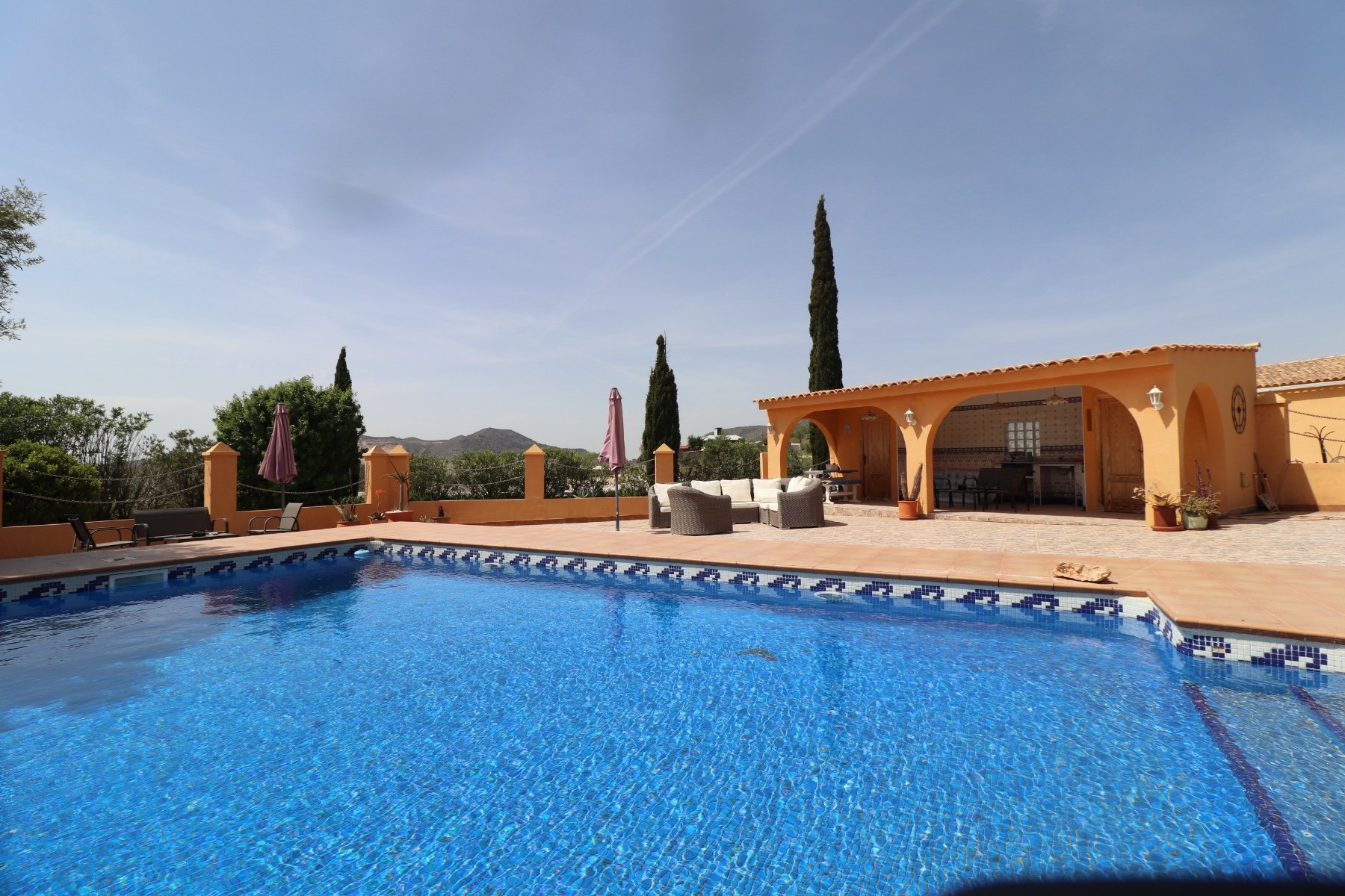 Finca Hondon De Las Nieves, Alicante, Spānijā 5 istabas, 440 m2 Nr. 189184