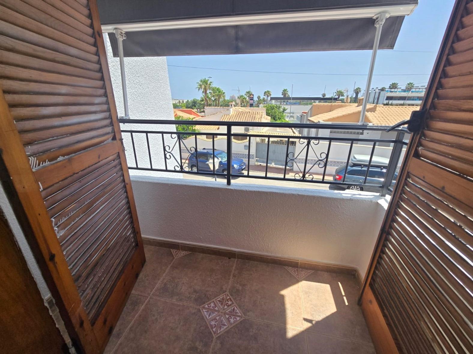 Kaupunkipientalo Los Balcones, Alicante, Espanja 3 makuuhuonetta, 78 m2 No. 190295