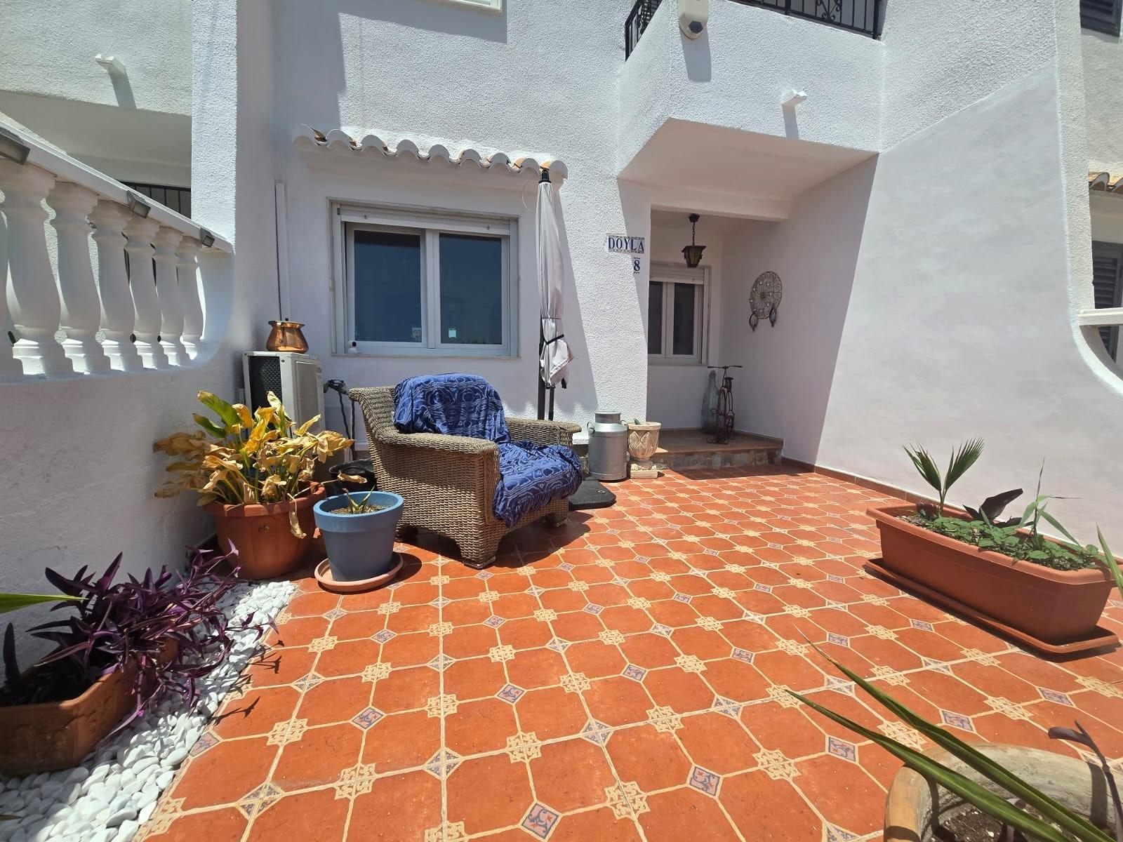 Kaupunkipientalo Los Balcones, Alicante, Espanja 3 makuuhuonetta, 78 m2 No. 190295