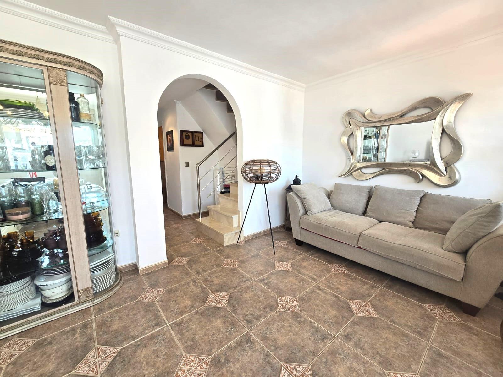 Kaupunkipientalo Los Balcones, Alicante, Espanja 3 makuuhuonetta, 78 m2 No. 190295