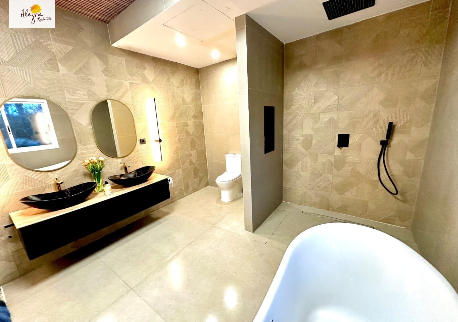 Apartamento en Bétera, València, España 7 dormitorios, 420 m2 No. 168799