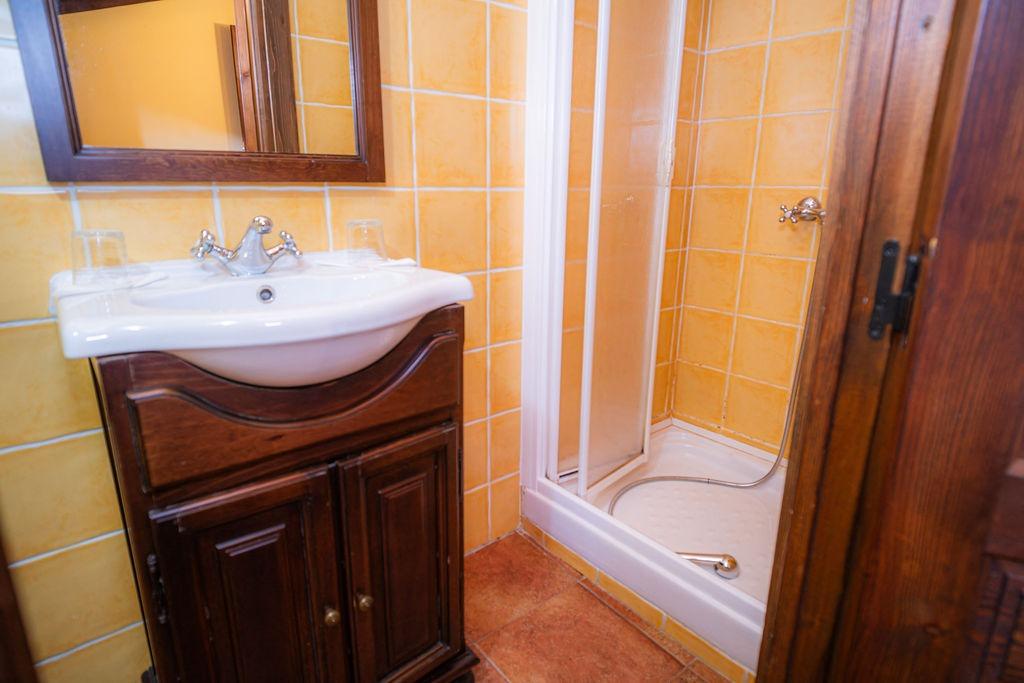 Villa i Lena, A Coruna, Spanien 8 sovrum, 200 kvm. Nr. 168796
