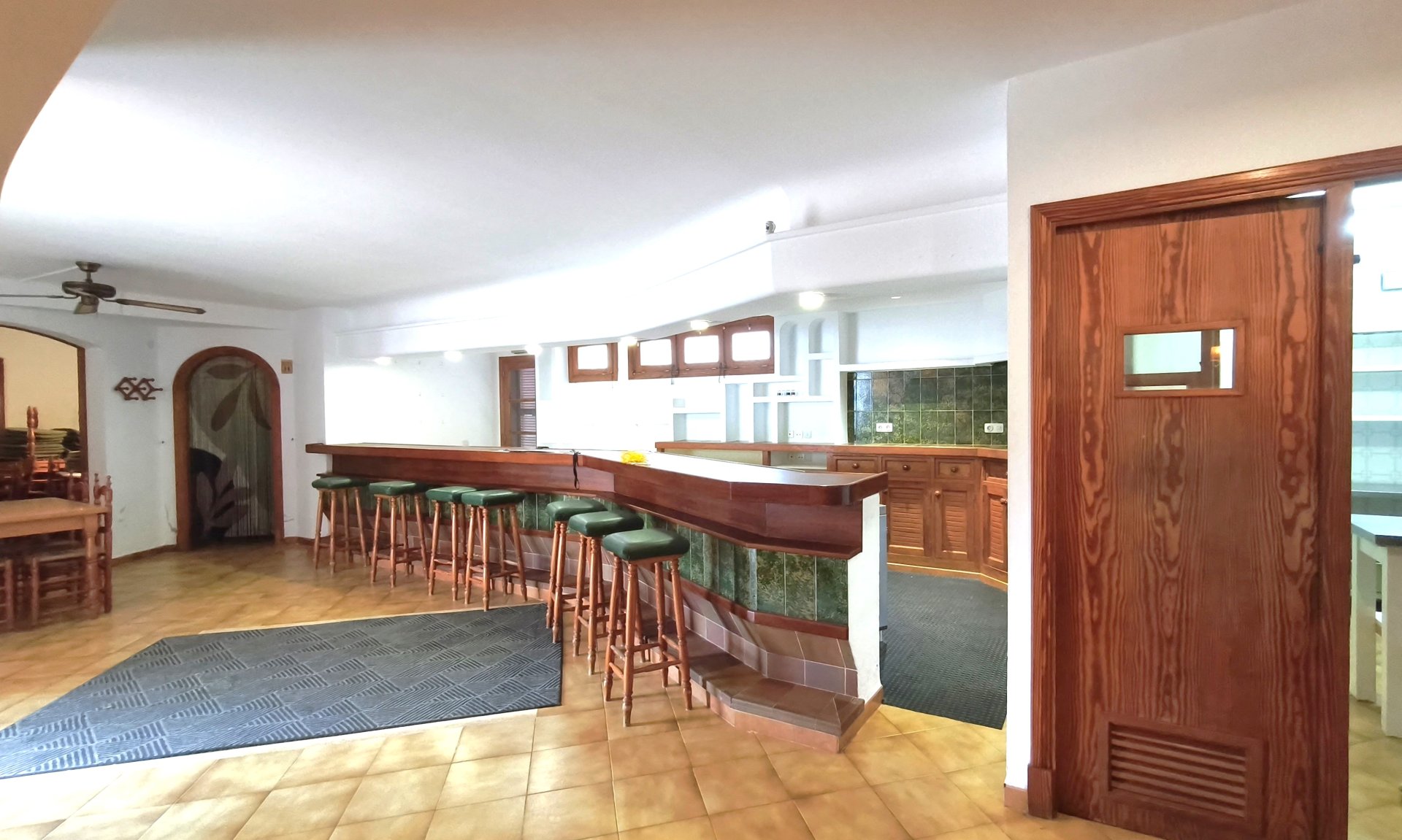Liikekiinteistö Cala Figuera, Mallorca, Espanja 182 m2 No. 151188