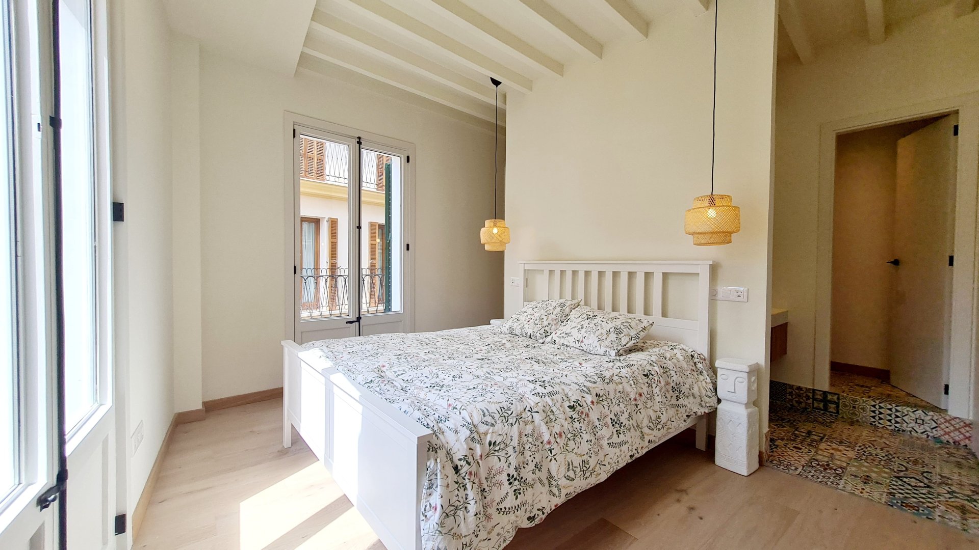 Квартира в Пальма-де-Майорка, Майорка, Испания 2 спальни, 89м2 №151186
