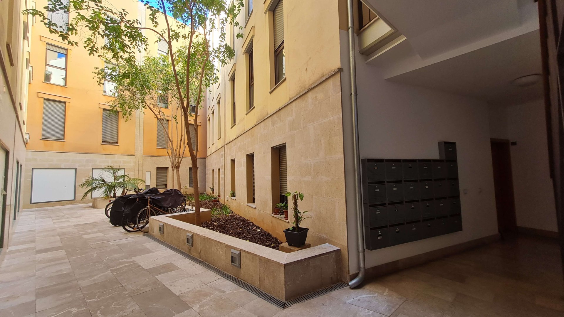 Apartment in Palma de Majorca, Mallorca, Spain 2 bedrooms, 70 sq.m. No. 196130