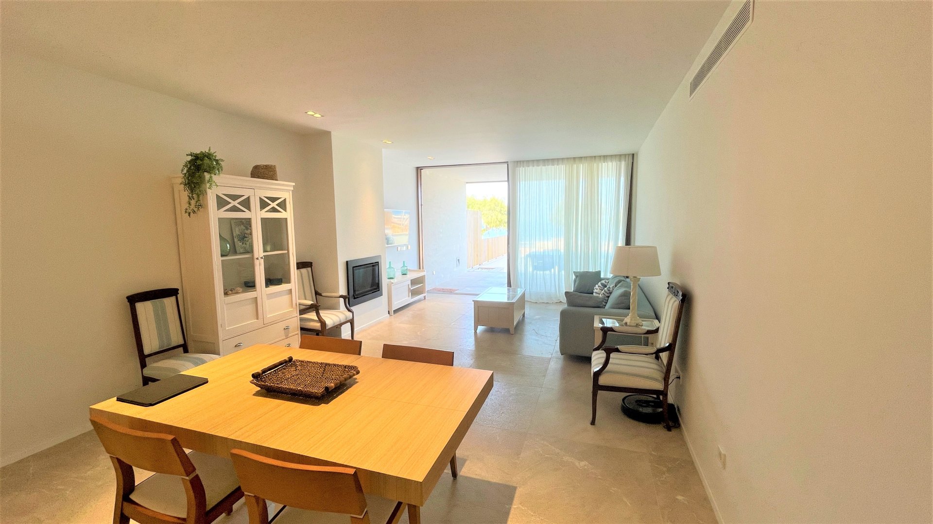 Apartamento en Colonia De Sant Pere, Mallorca, España 3 dormitorios, 180 m2 No. 196129