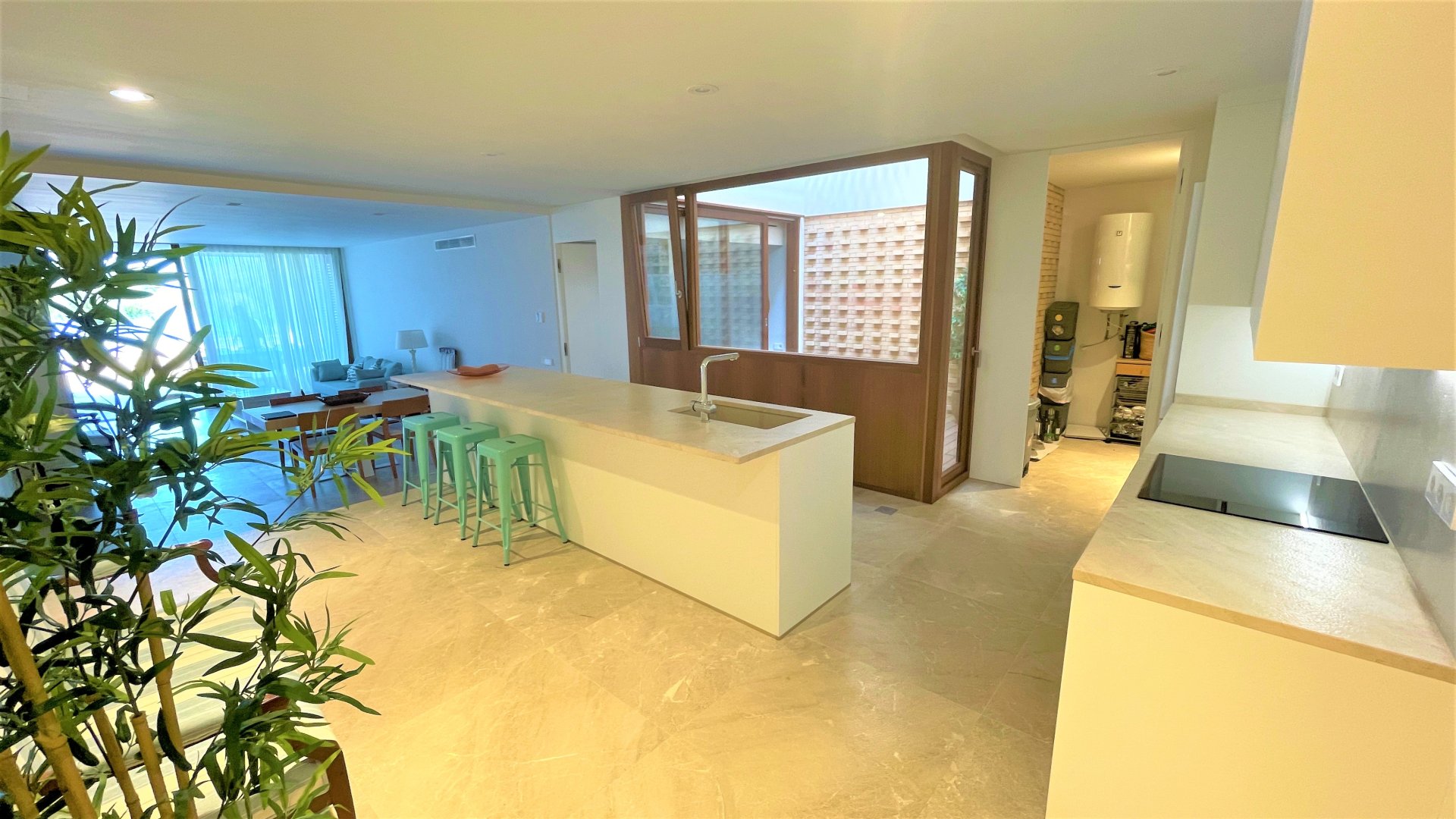 Apartamento en Colonia De Sant Pere, Mallorca, España 3 dormitorios, 180 m2 No. 196129