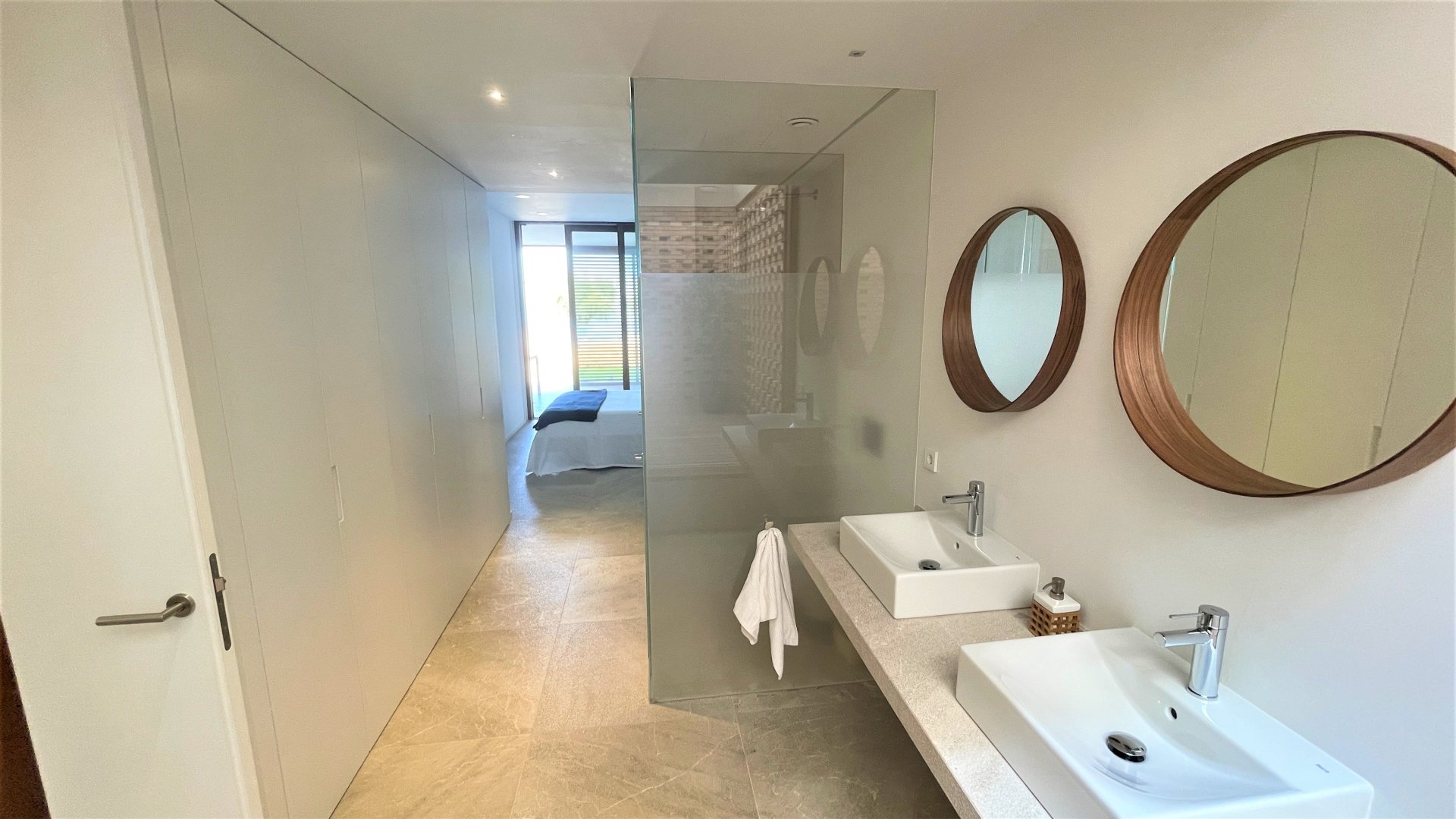 Apartamento en Colonia De Sant Pere, Mallorca, España 3 dormitorios, 180 m2 No. 196129
