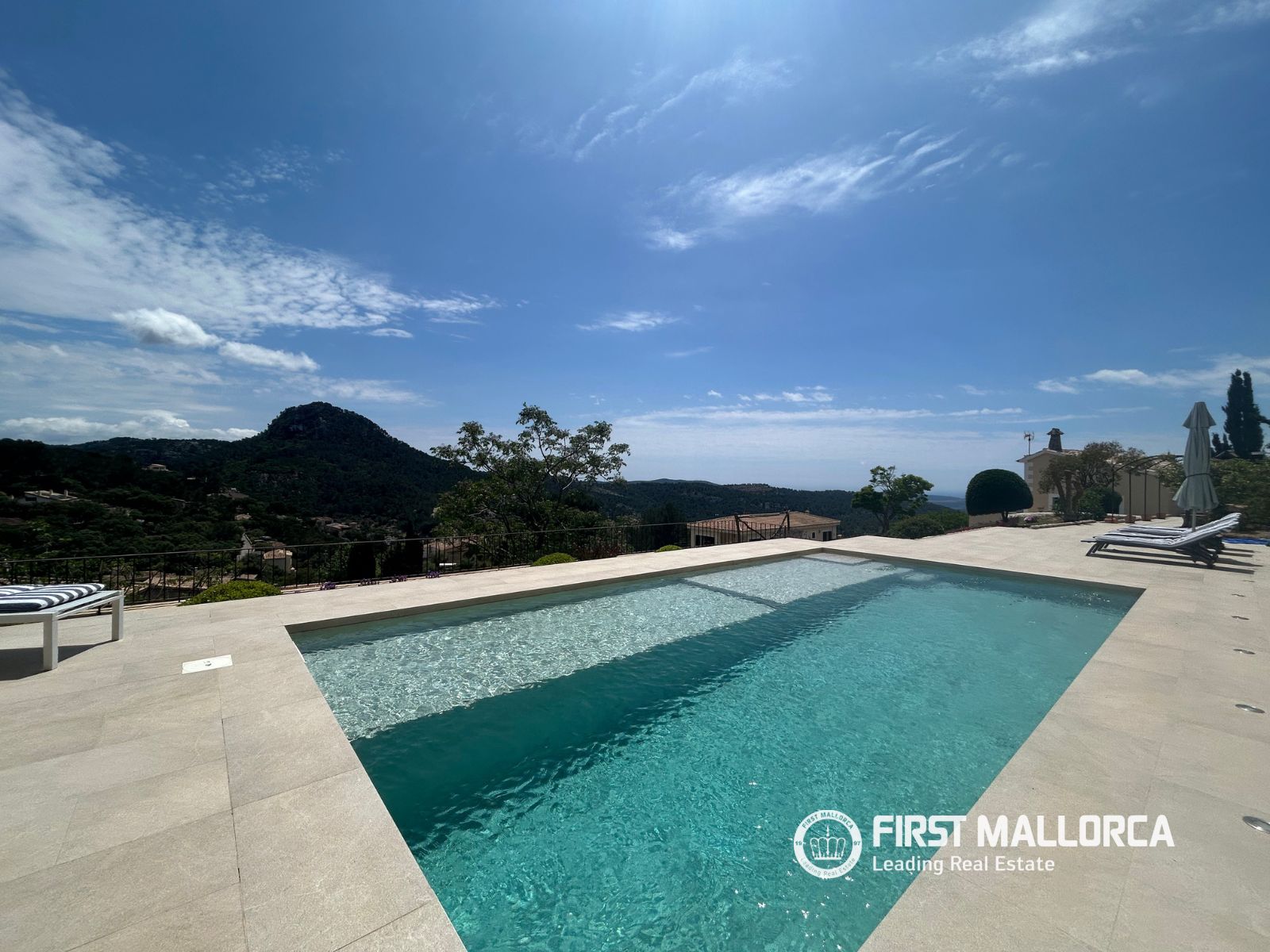 Villa in Galilea, Mallorca, Spain 3 bedrooms, 381 sq.m. No. 196131