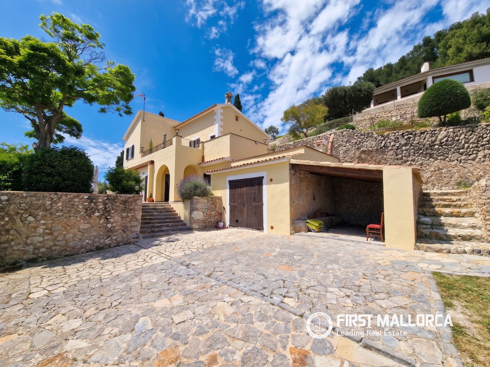 Villa in Galilea, Mallorca, Spain 3 bedrooms, 381 sq.m. No. 196131