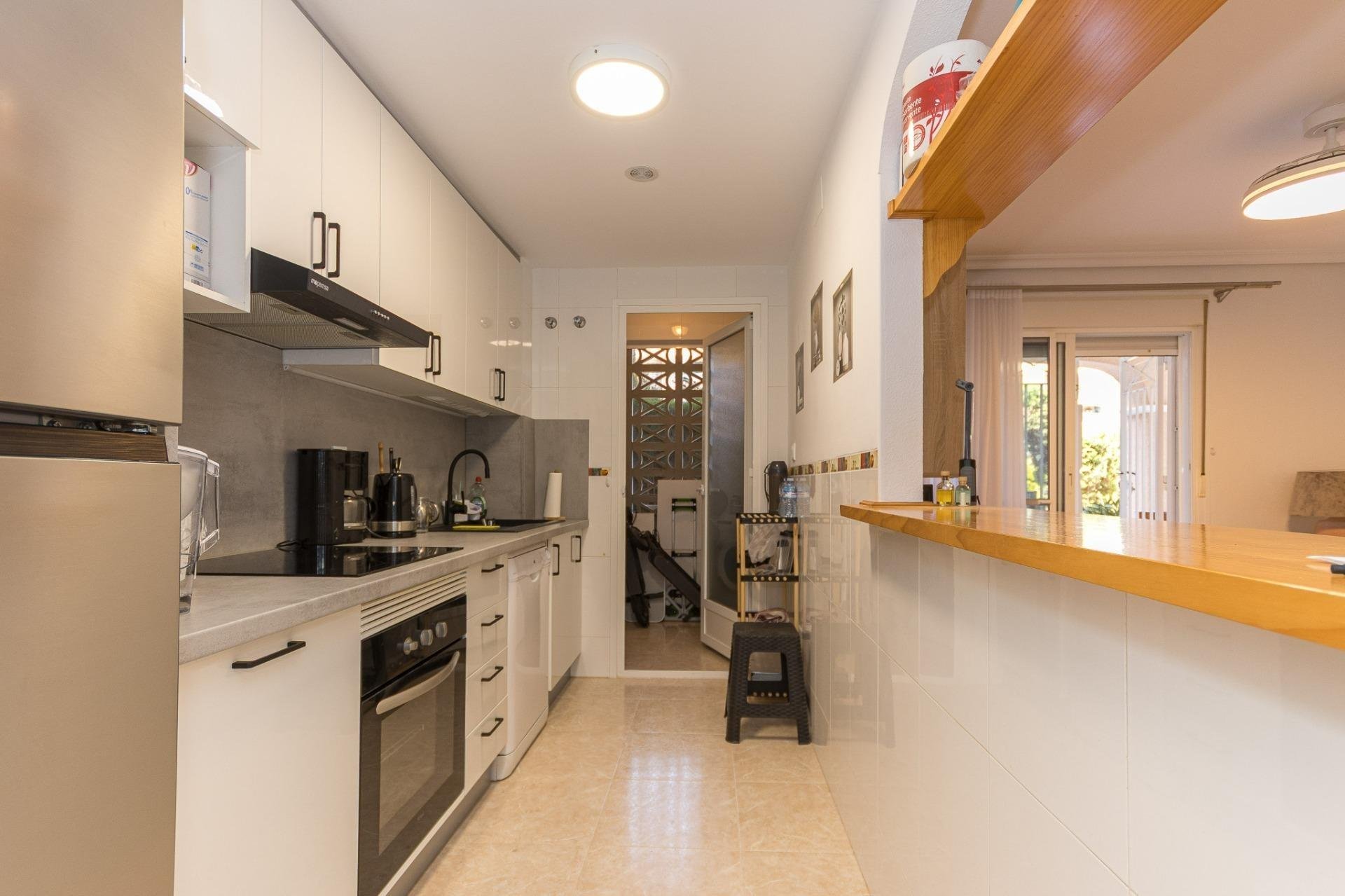 Appartamento a Alicante, Spagna 2 camere da letto, 109 mq. N° 194879