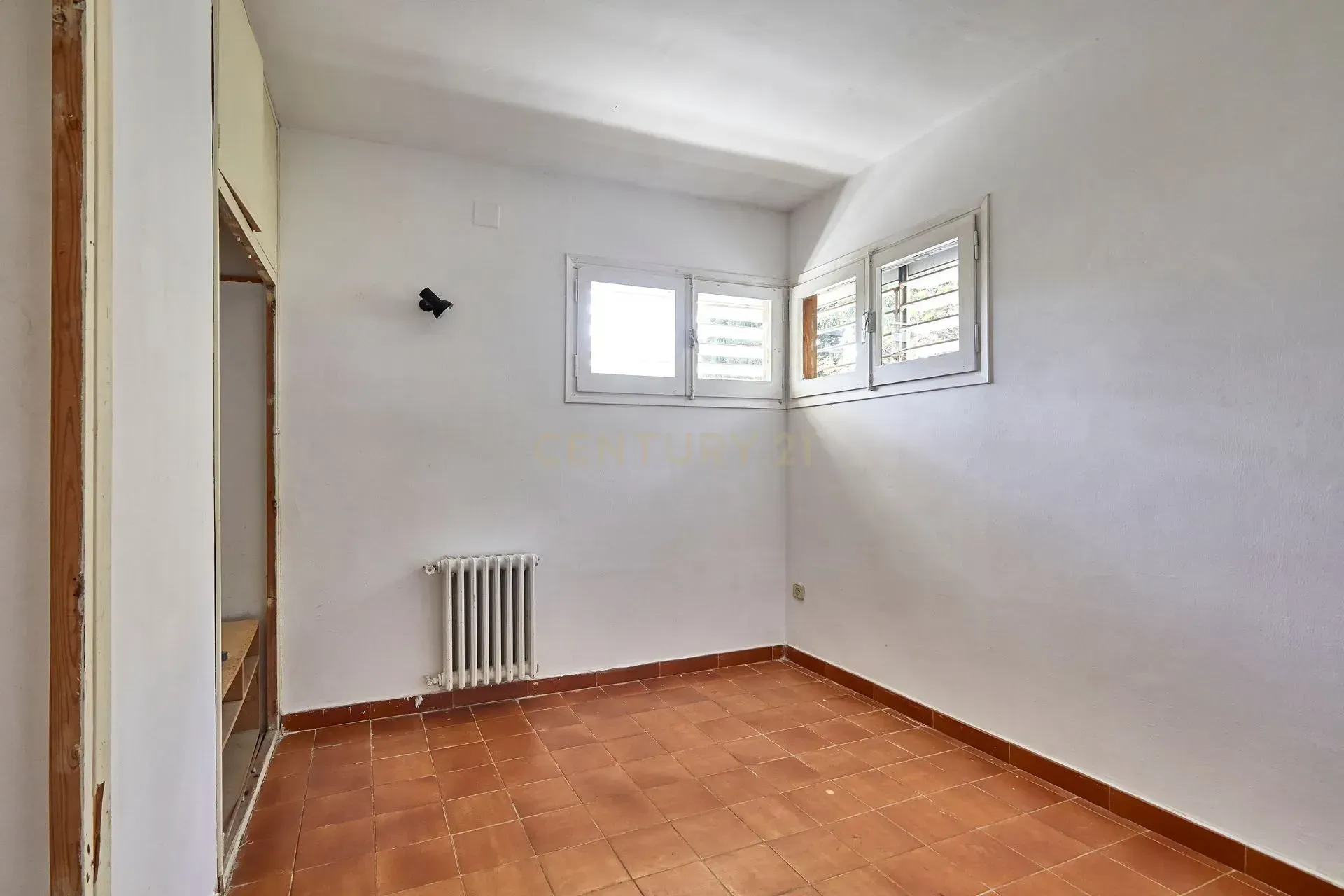 House à Les Franqueses Del Valles, Barcelona, Espagne 5 chambres, 265 m2 No. 191105