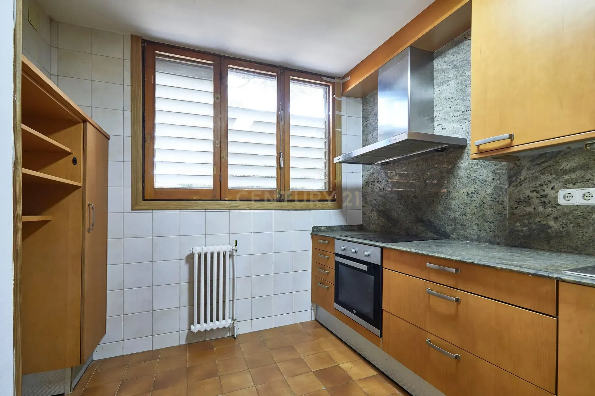 House à Les Franqueses Del Valles, Barcelona, Espagne 5 chambres, 265 m2 No. 191105