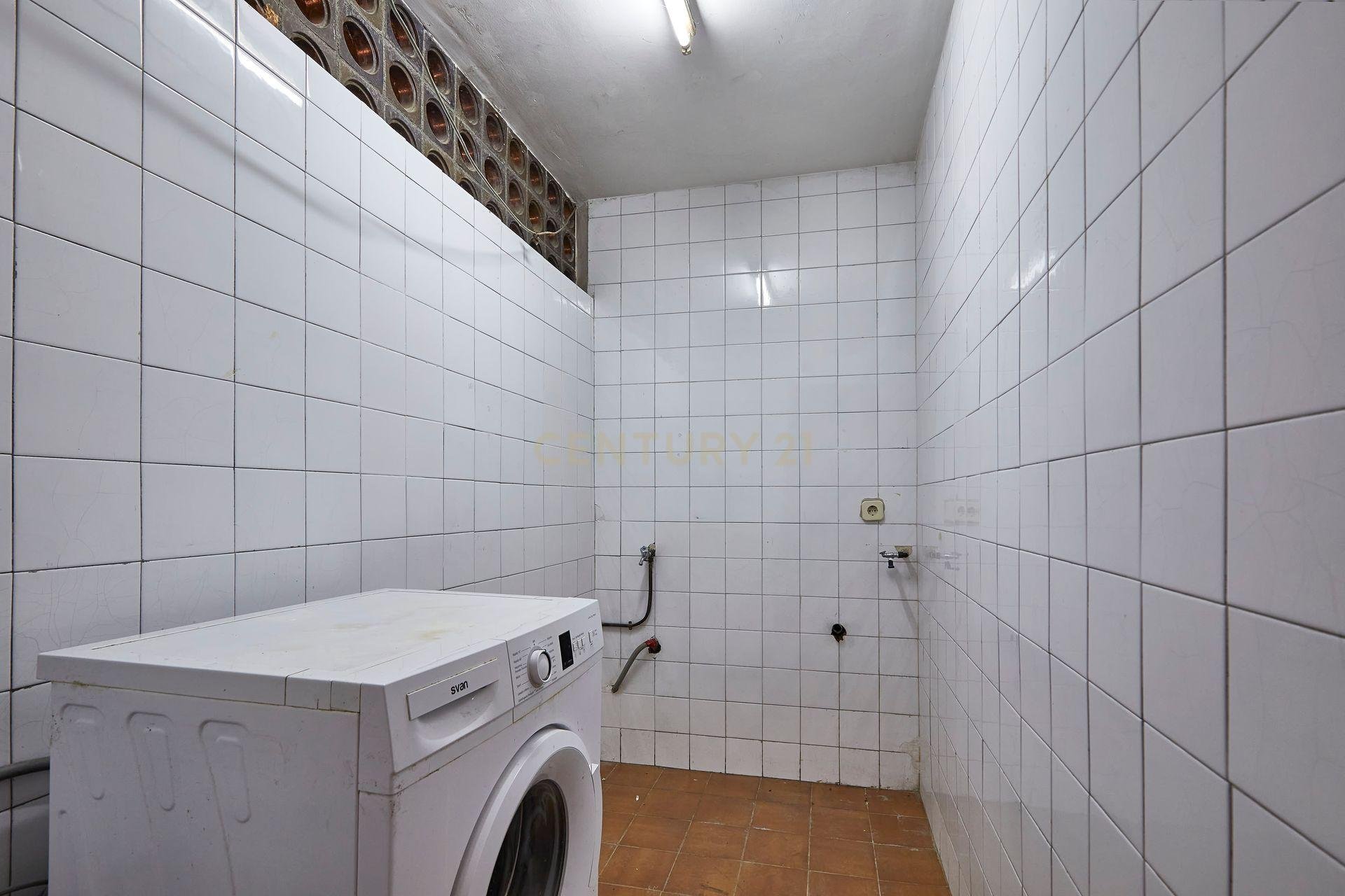 House à Les Franqueses Del Valles, Barcelona, Espagne 5 chambres, 265 m2 No. 191105