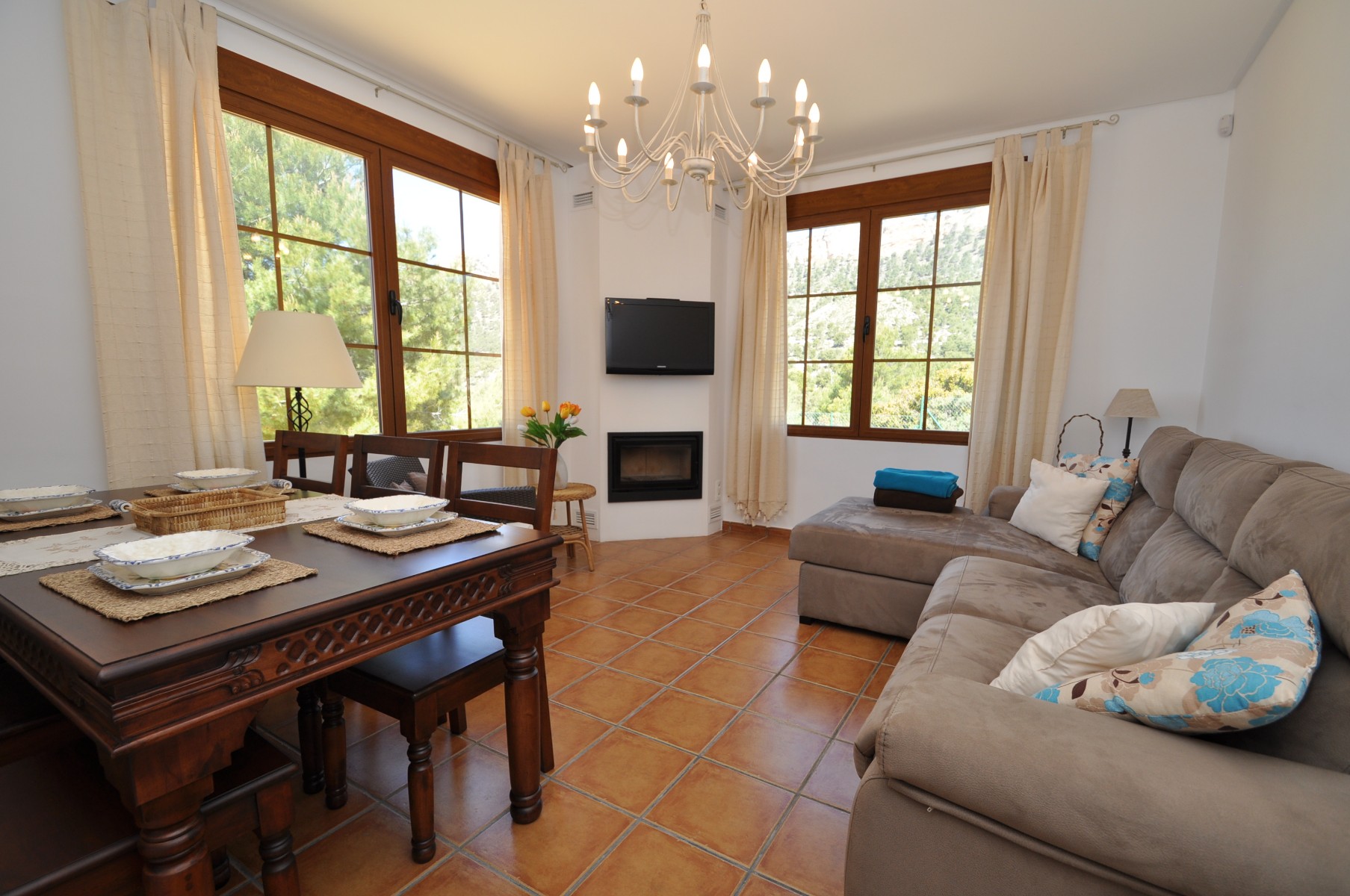 Villa à Castalla, Alicante, Espagne 5 chambres, 171 m2 No. 190257
