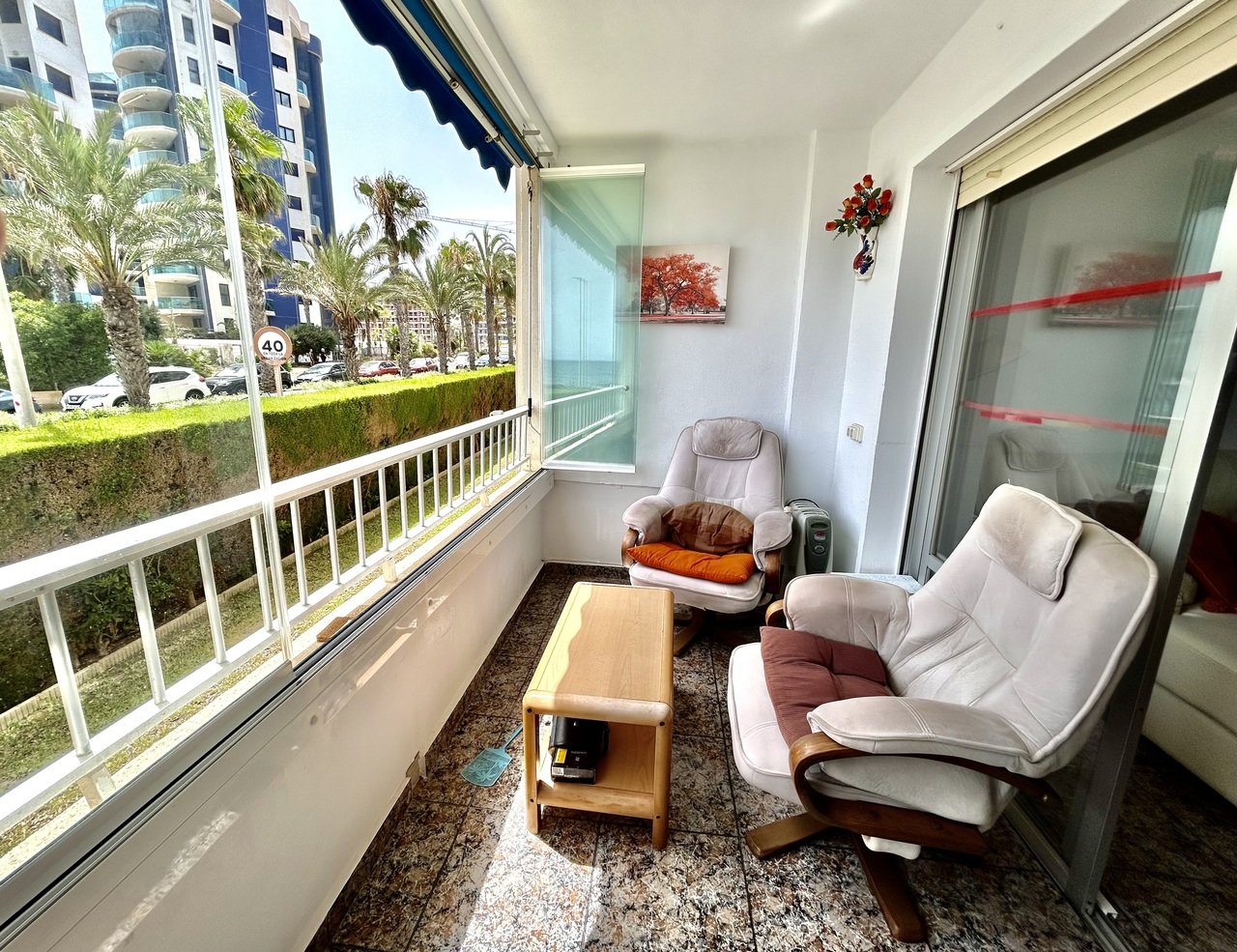 Apartment in Punta Prima, Alicante, Spain 3 bedrooms, 87 sq.m. No. 190253