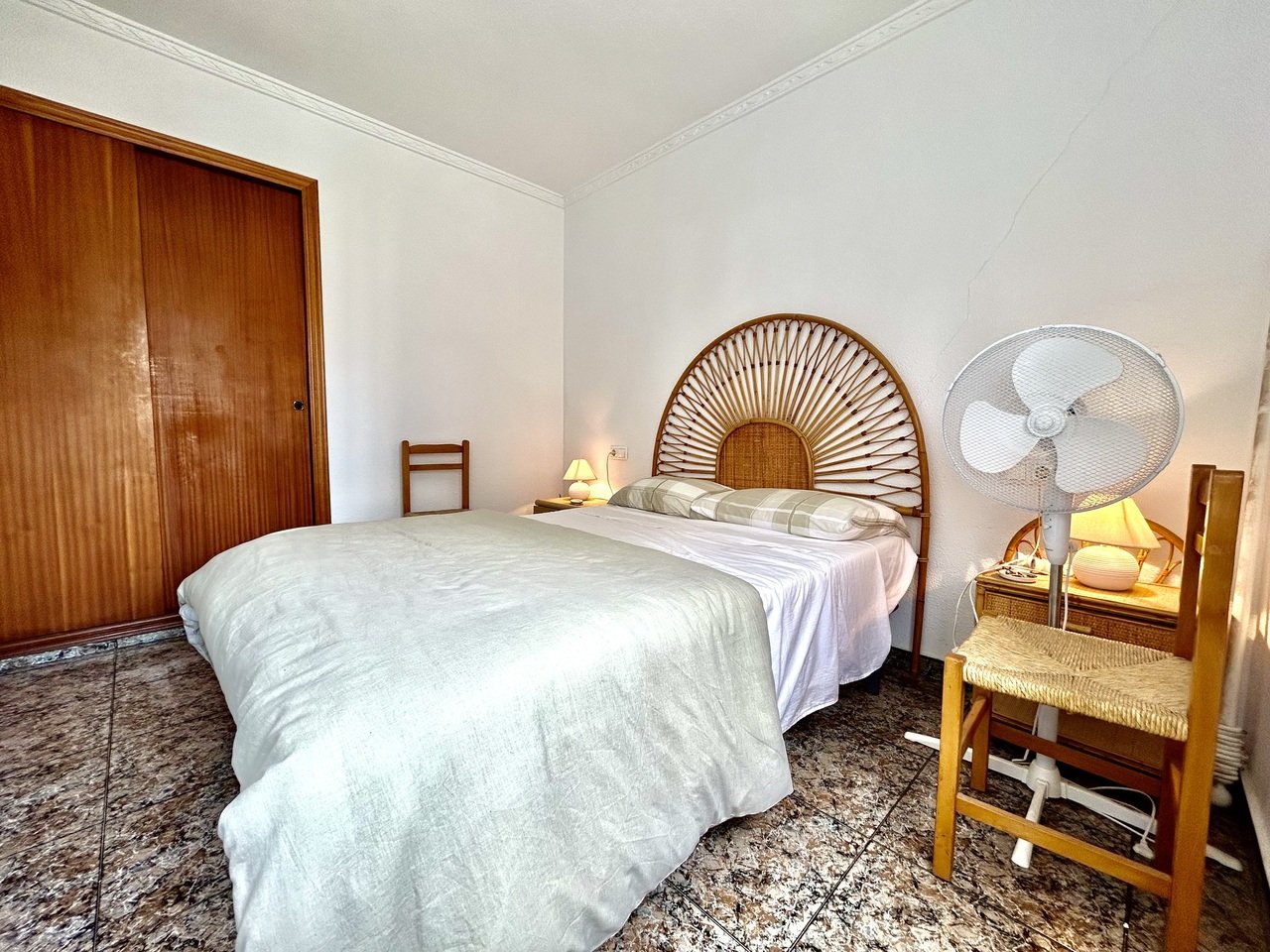 Apartment in Punta Prima, Alicante, Spain 3 bedrooms, 87 sq.m. No. 190253