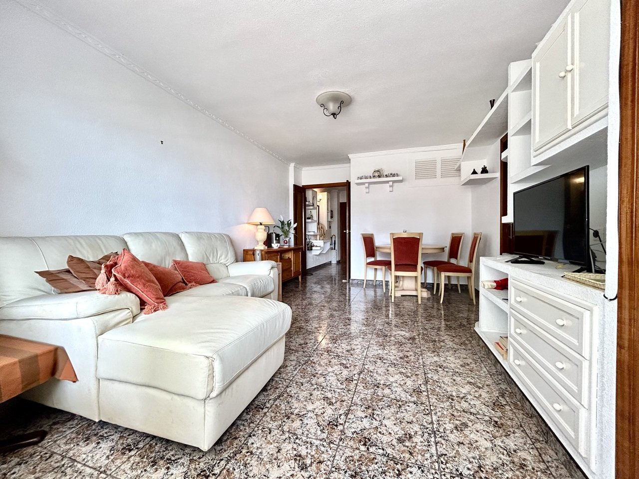Apartment in Punta Prima, Alicante, Spain 3 bedrooms, 87 sq.m. No. 190253