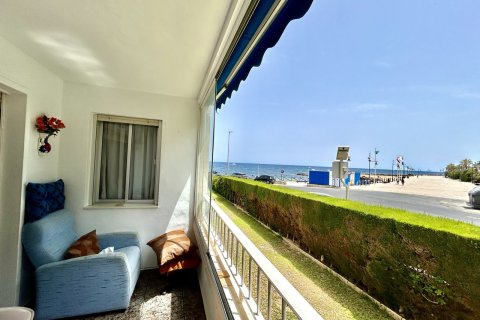 Apartament w Punta Prima, Alicante, Hiszpania 3 sypialnie, 87 mkw. nr 190253