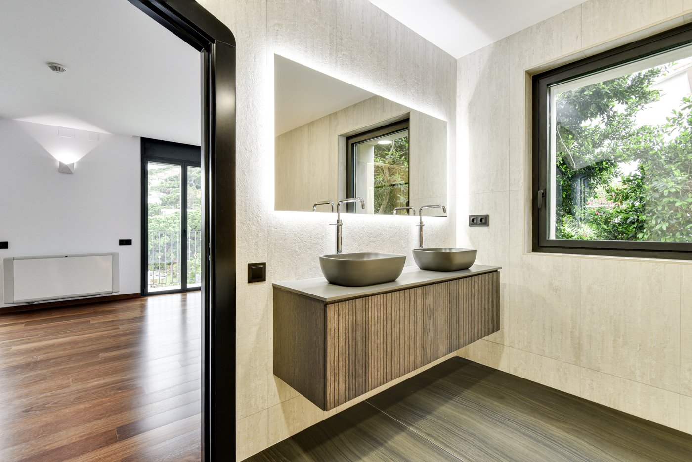 Huvila Barcelona, Espanja 8 makuuhuonetta, 2000 m2 No. 180627