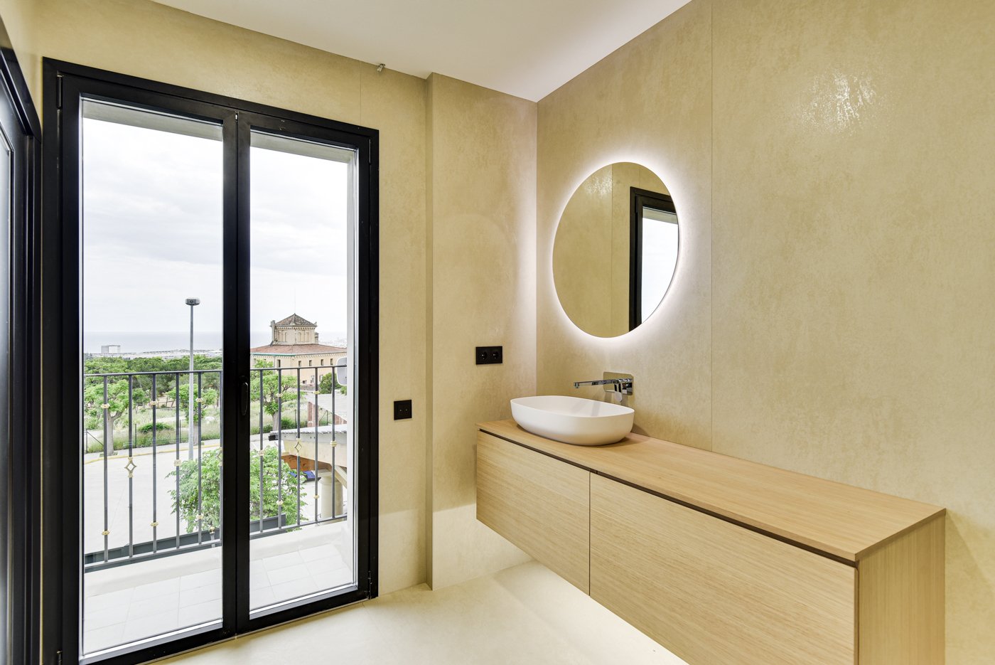 Huvila Barcelona, Espanja 8 makuuhuonetta, 2000 m2 No. 180627