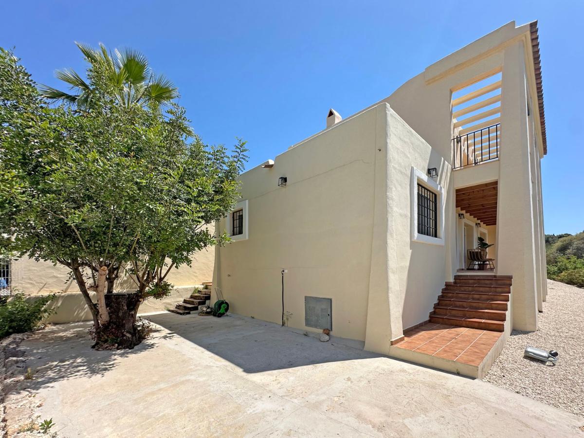 Villa à Jalon, Alicante, Espagne 3 chambres, 178 m2 No. 148935